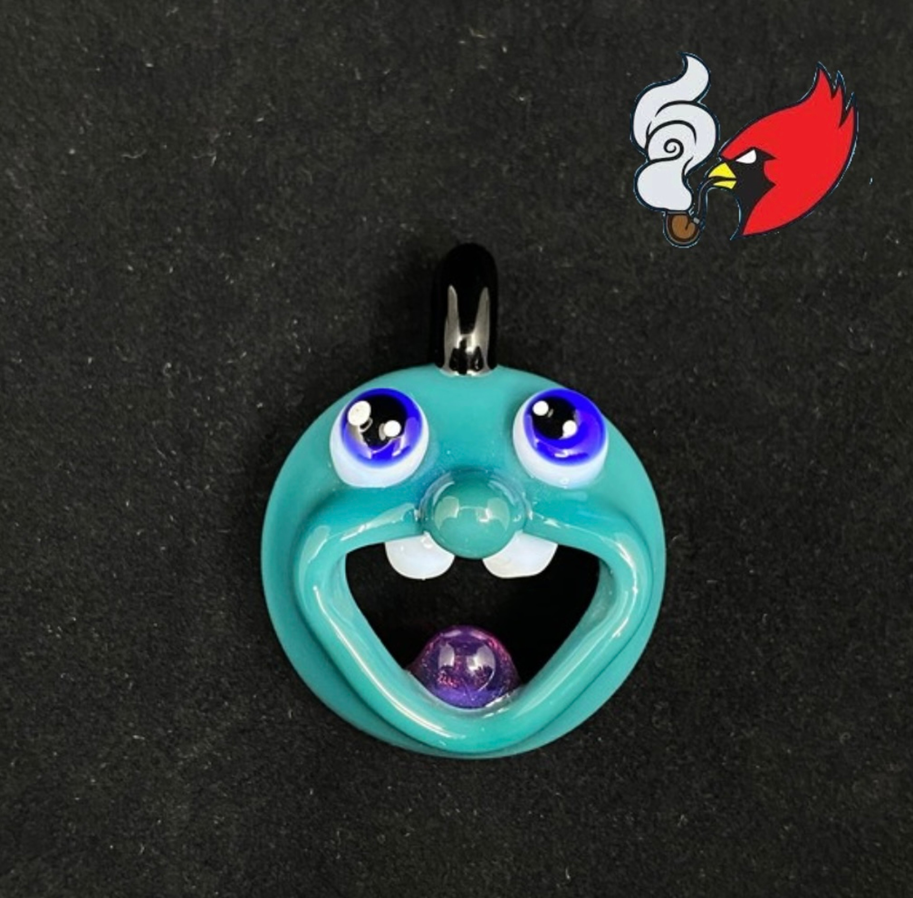 Face Pendant image 0