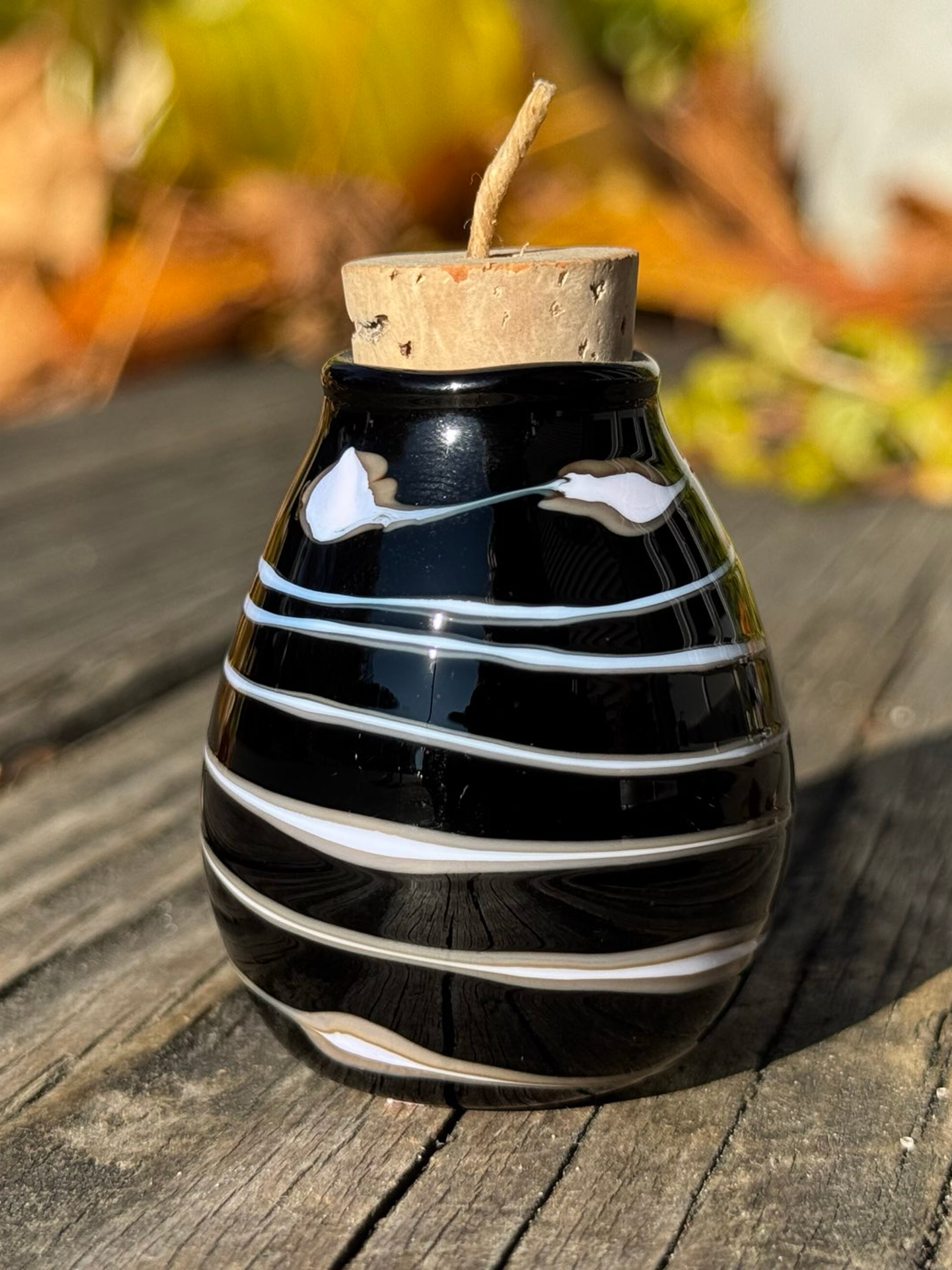 Preview pic of Sugar Mattys Hem Wick Jar