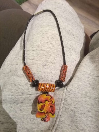 Preview pic of Loudmouthglass Flame wig-wag skull re-wig