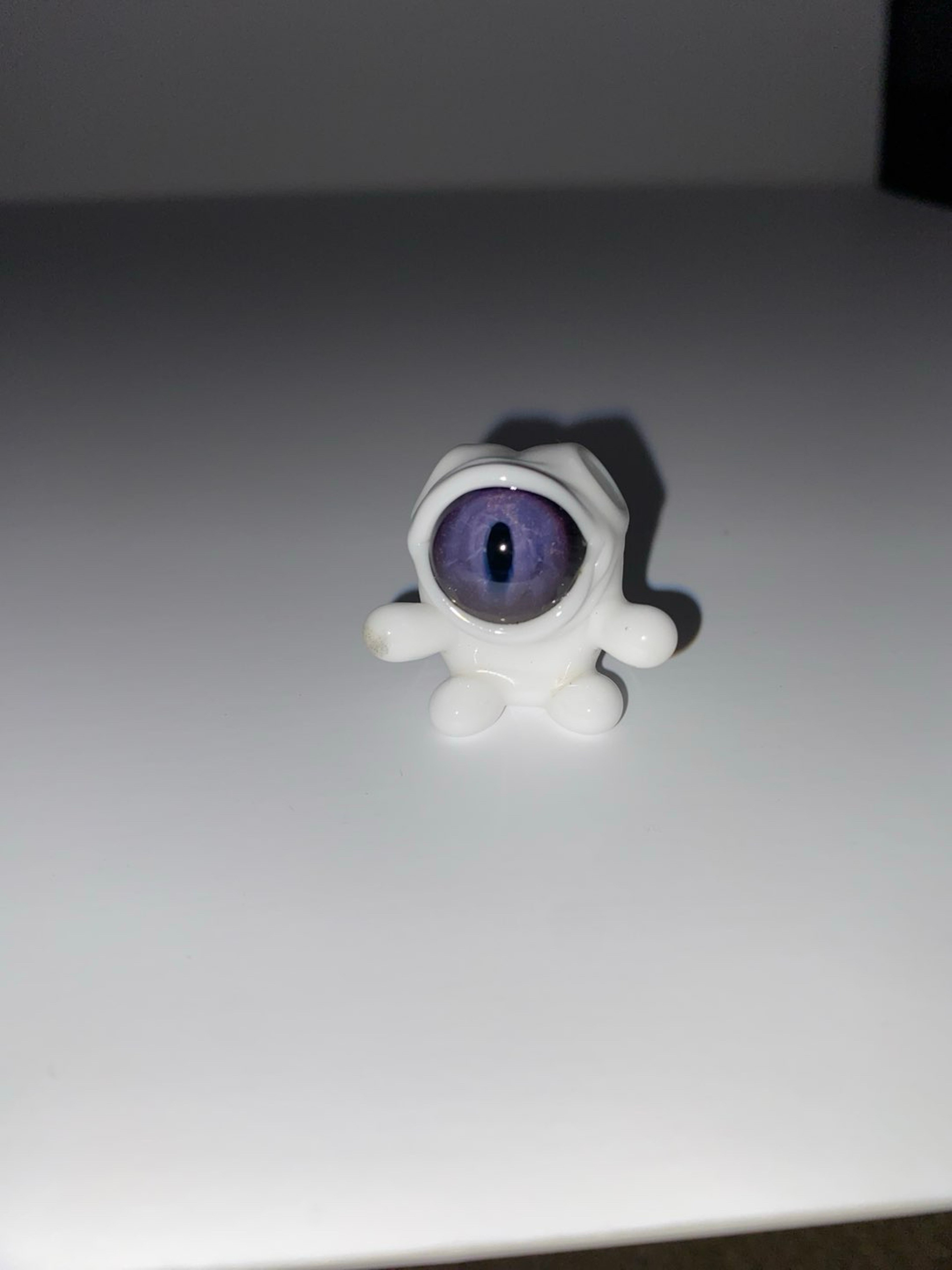 Preview pic of Chasesglass Skelebeadle Pendant