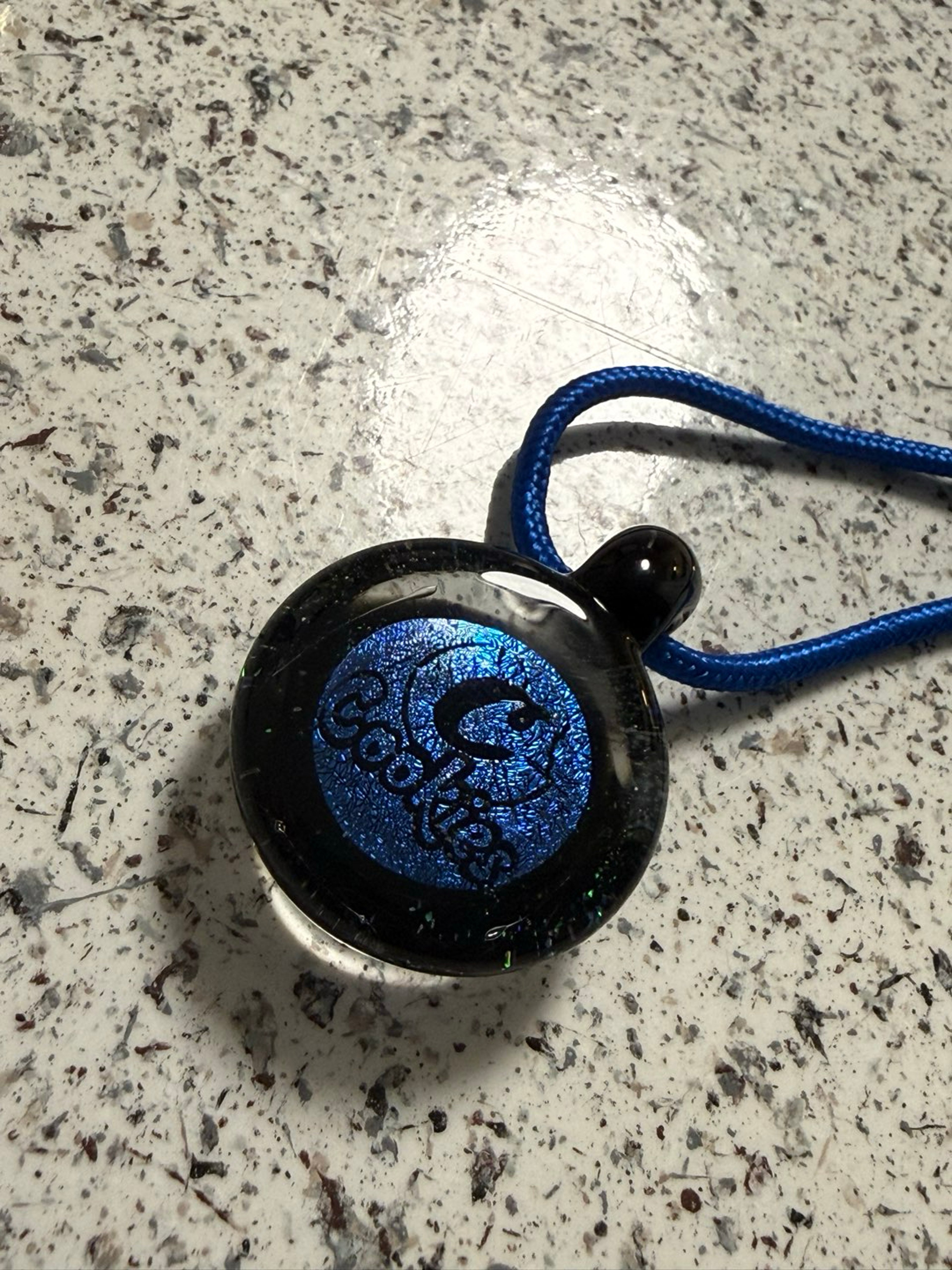 Cookies pendant image 0