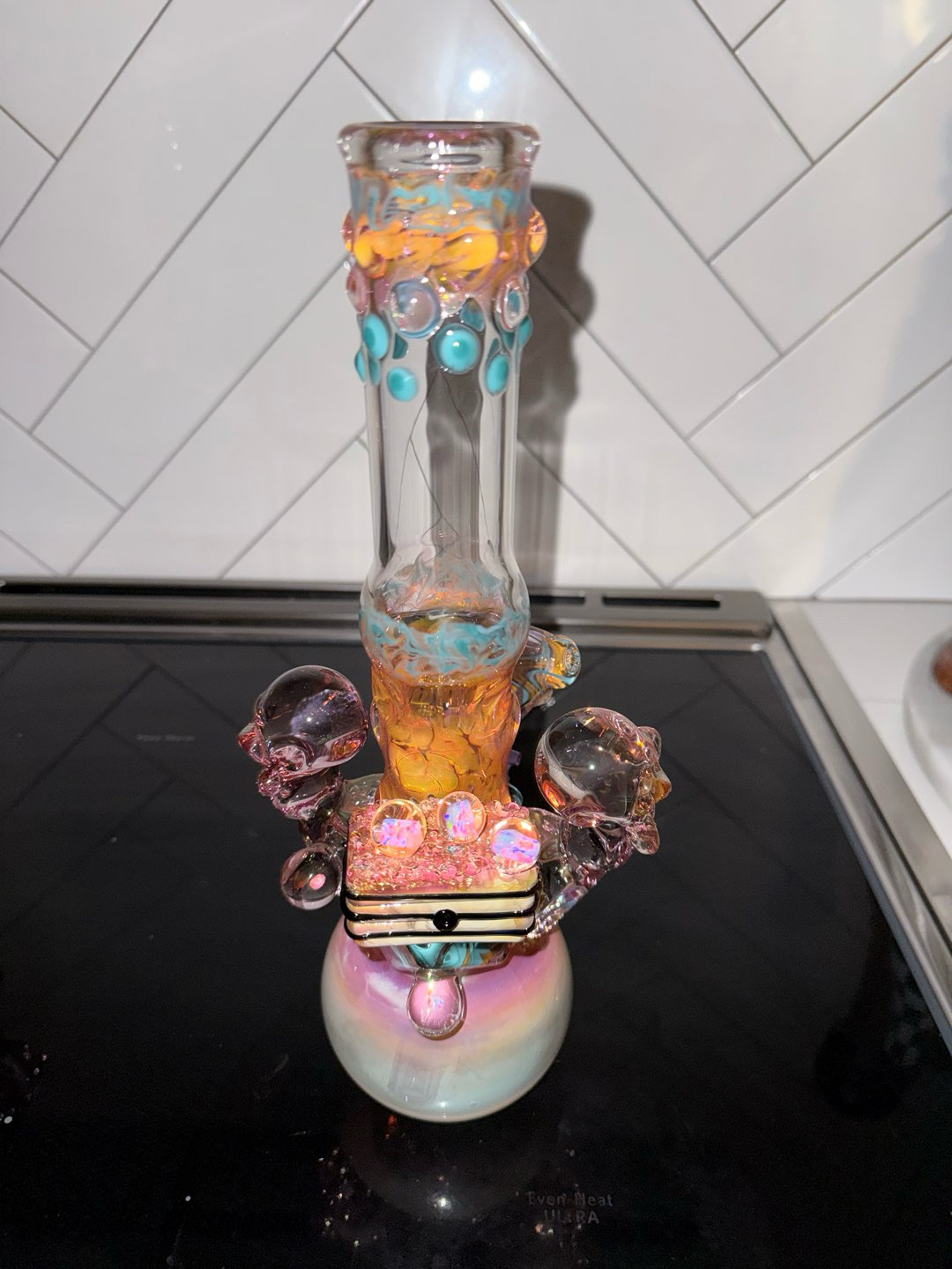 Grinder Glass Skulls and Treasure image 0