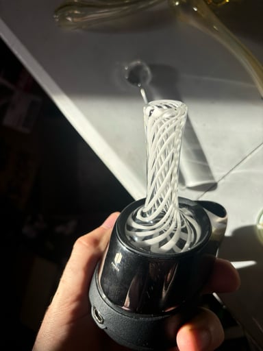 Preview pic of White lined peak top