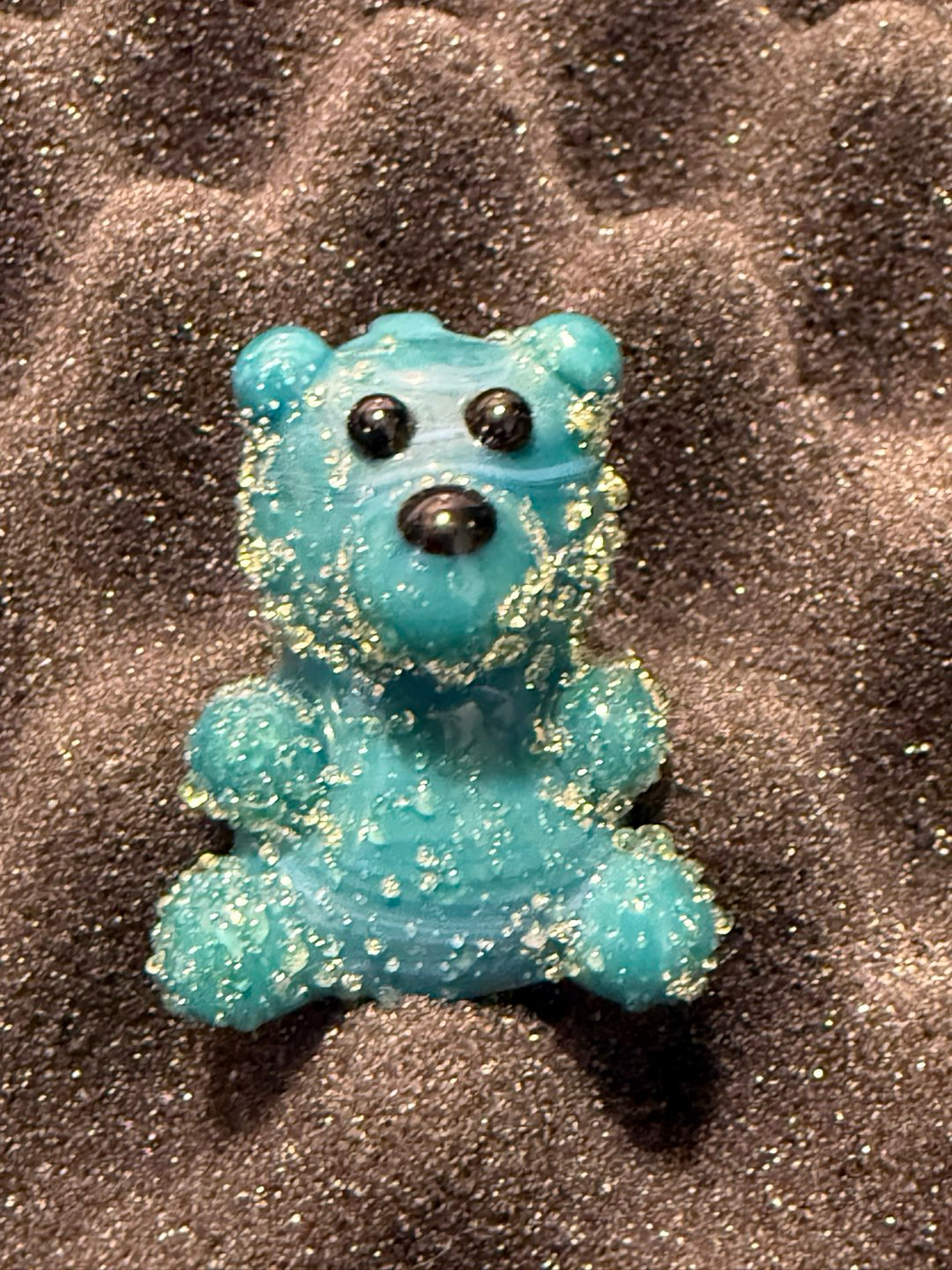 Preview pic of FYV Glass Sour Gummy Bear Pendant