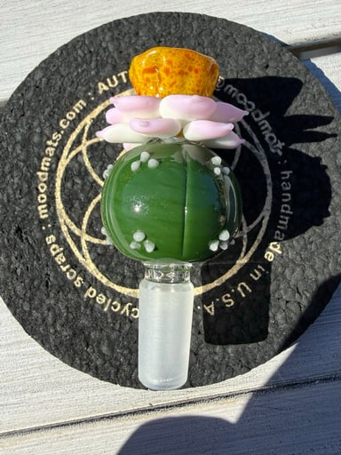 Preview pic of Peyote Cactus Bowl 14mm Slide