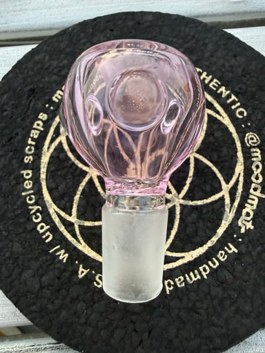 Preview pic of Pink 18mm Bowl Slide