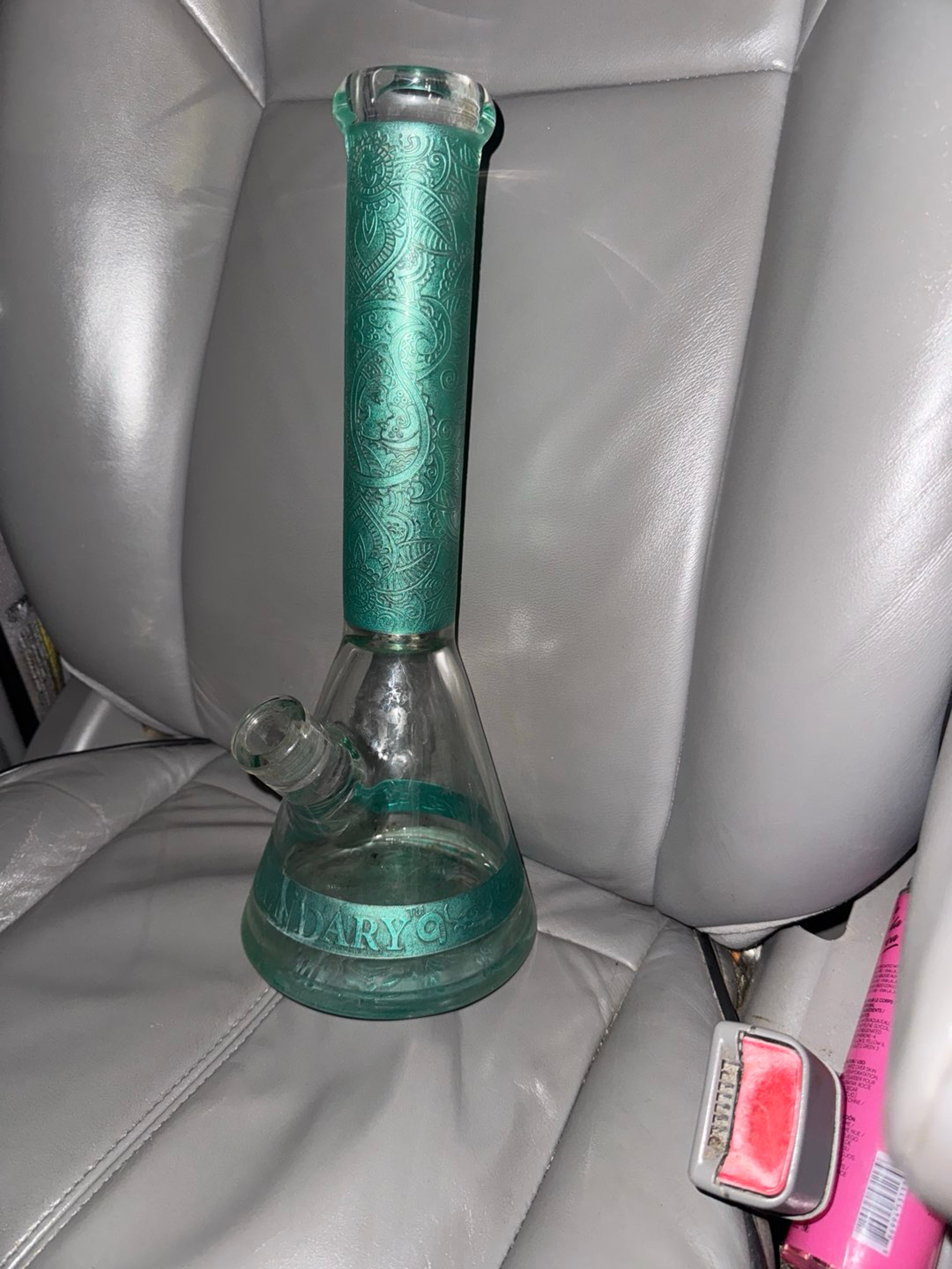 Preview pic of Judy the water pipe