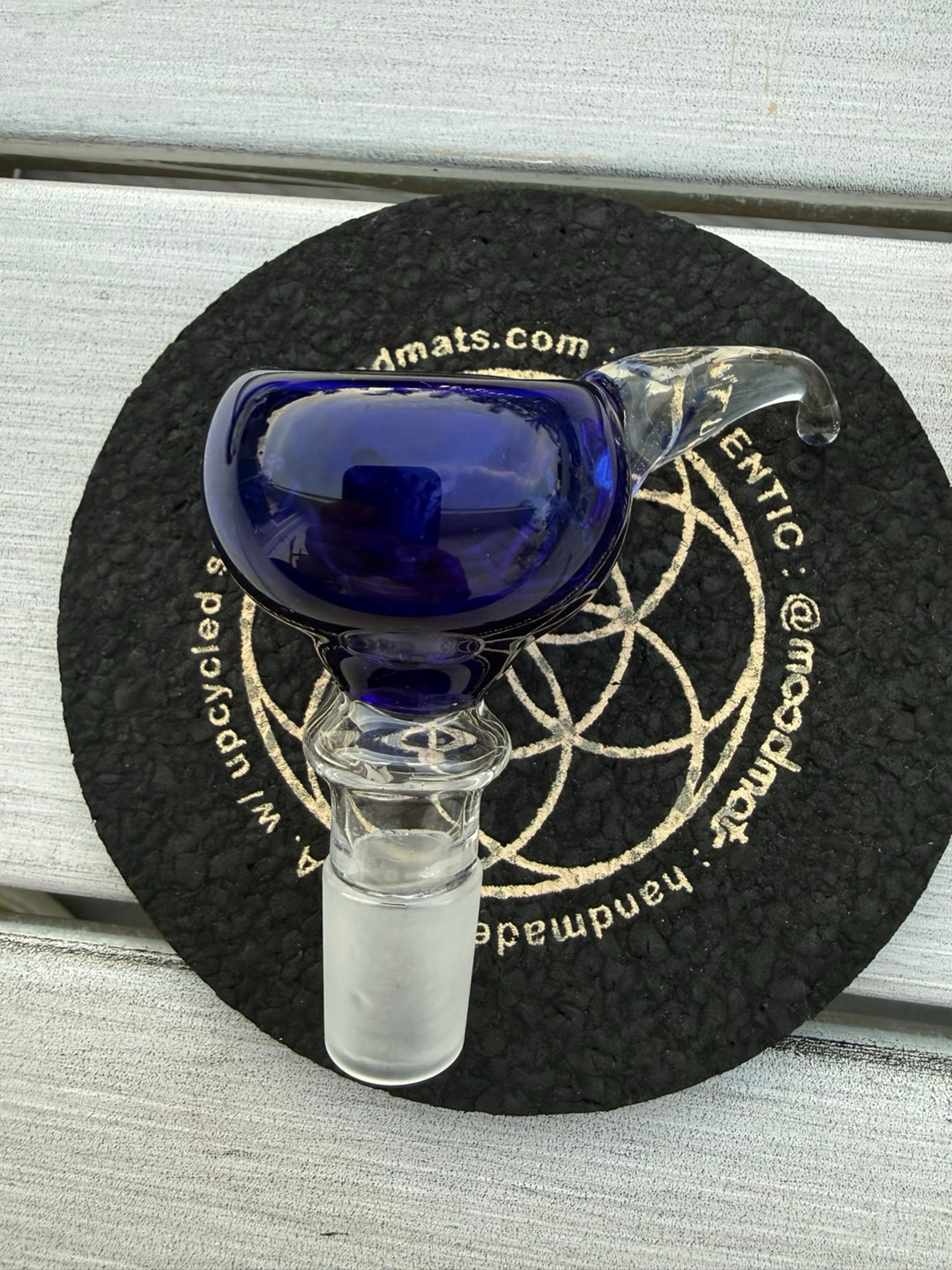 Preview pic of Cobalt Bowl Piece 18mm Slide