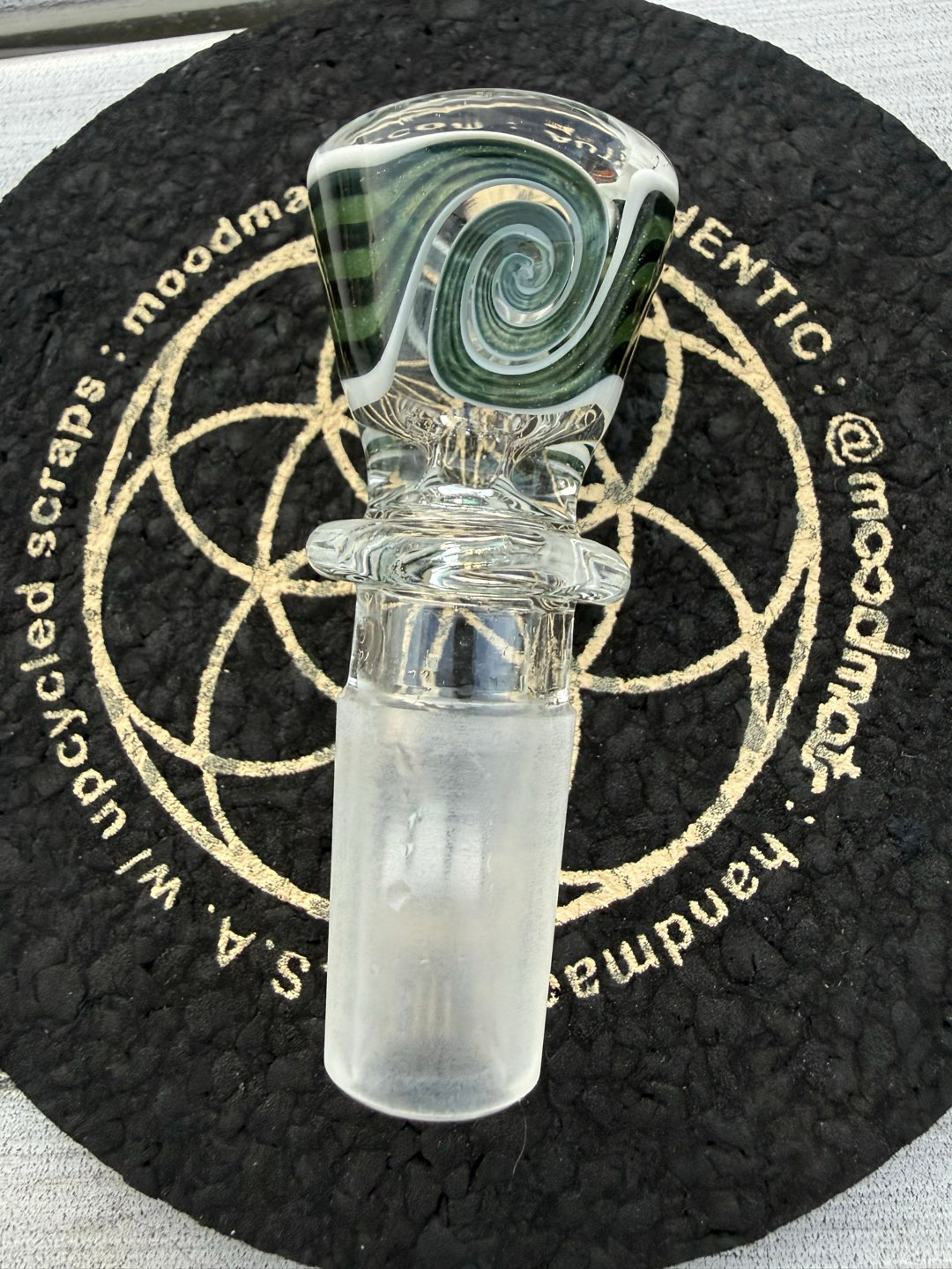 Preview pic of Worked 18mm Bowl Slide