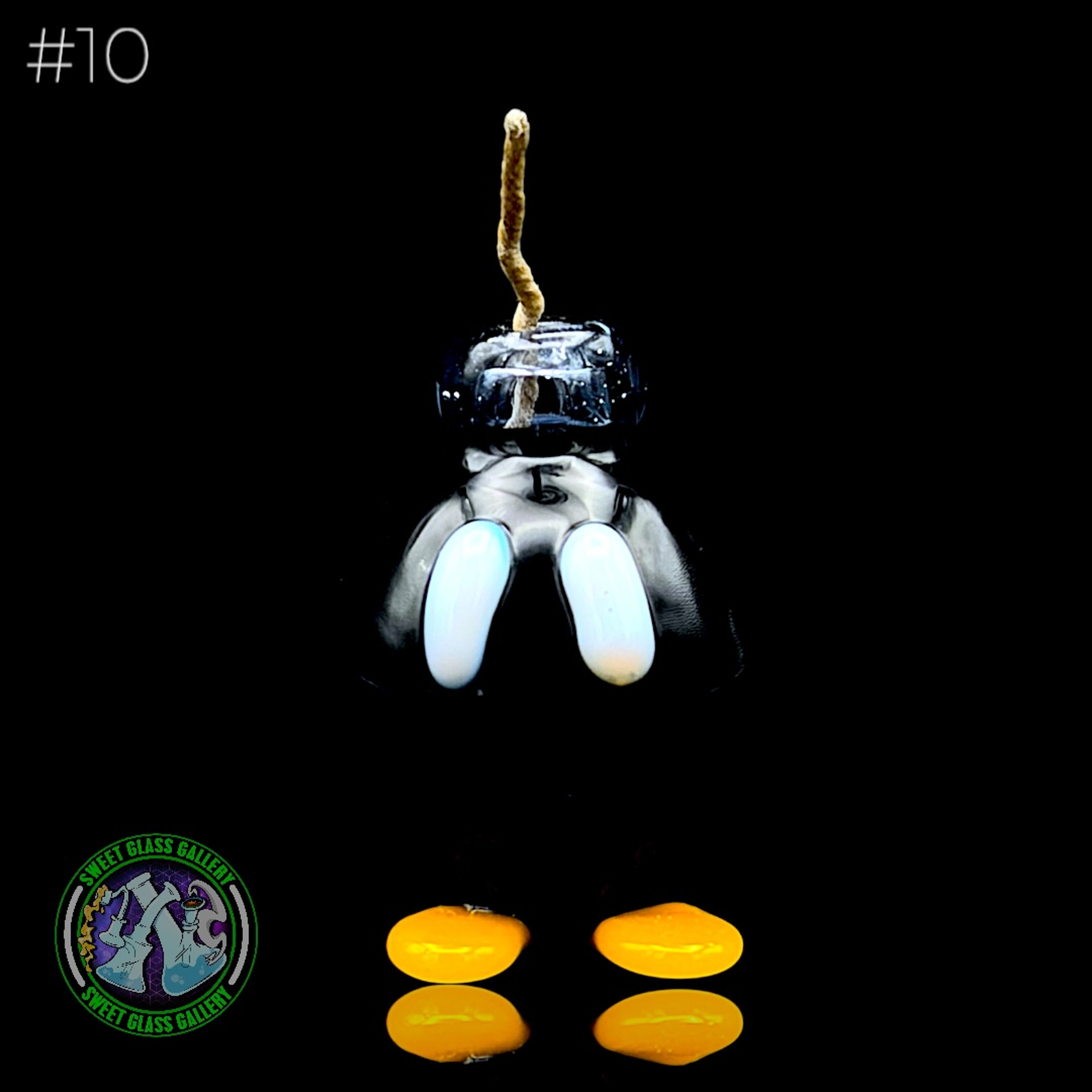 Preview pic of Sandberg Glass - Bob-omb - Hemp Wick Holder #10