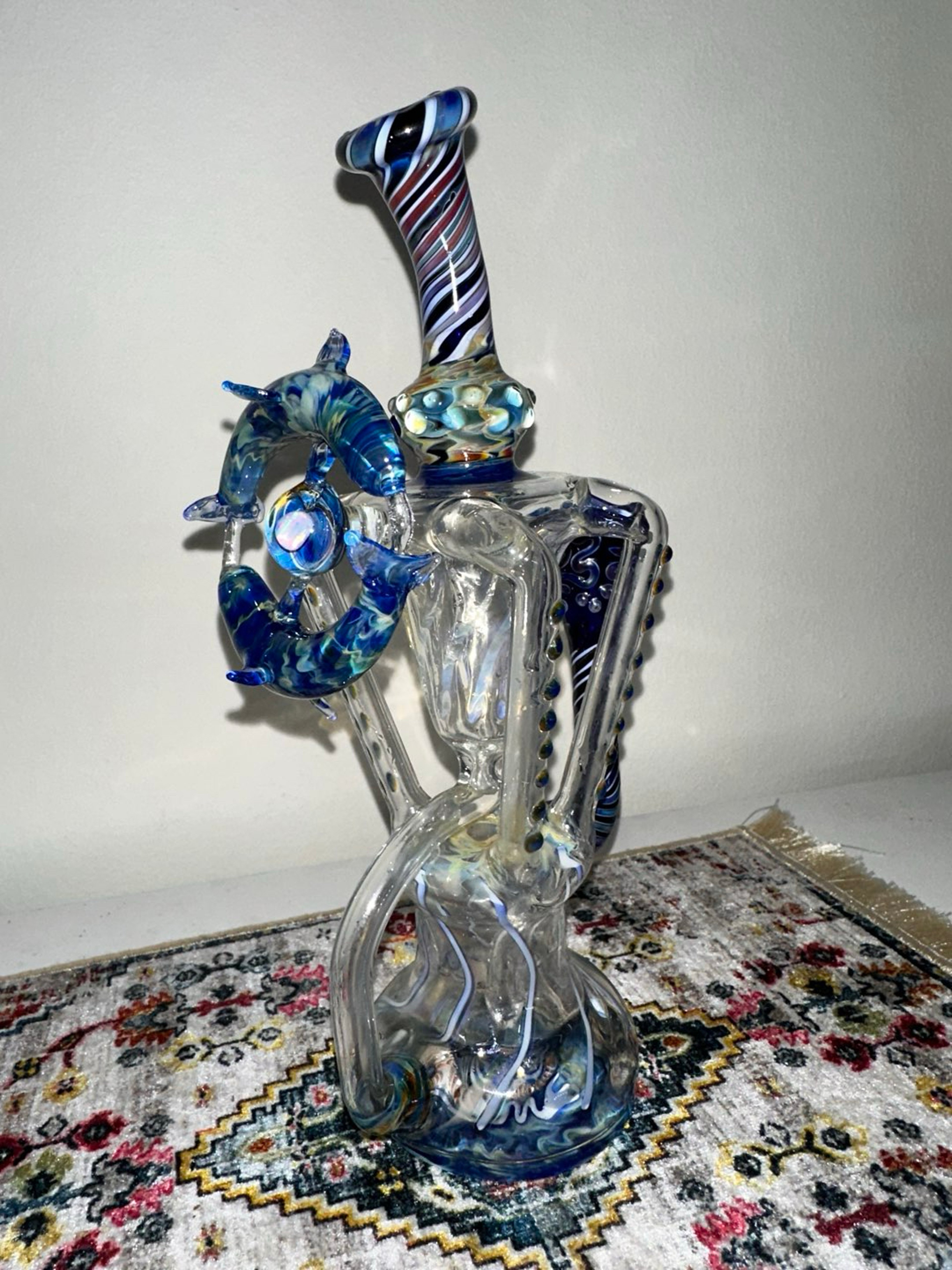 Preview pic of Pharrow glass dolphin piece