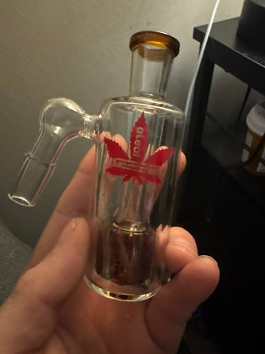 Preview pic of A leaf ash catcher