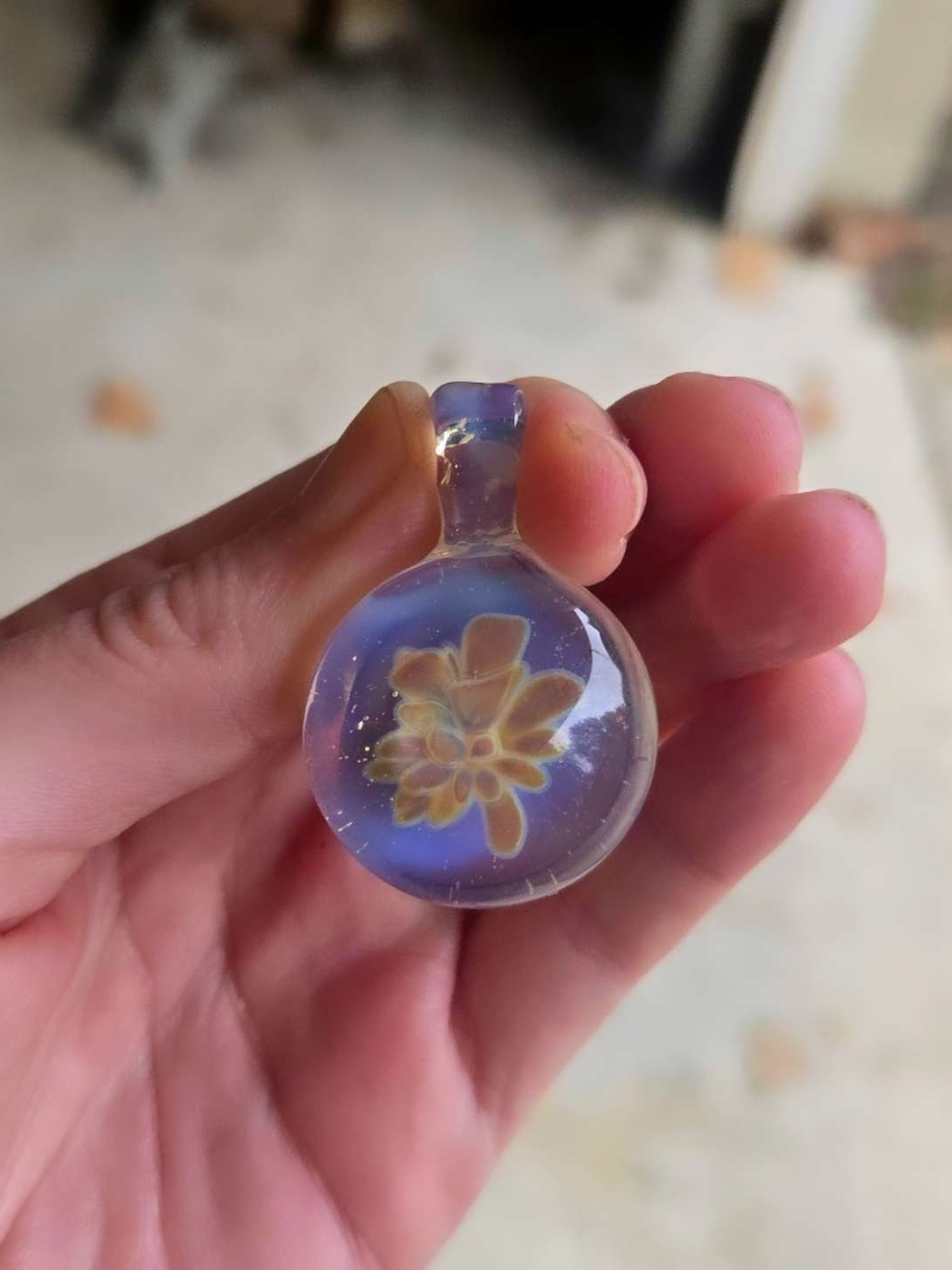 Preview pic of Implosion Pendant