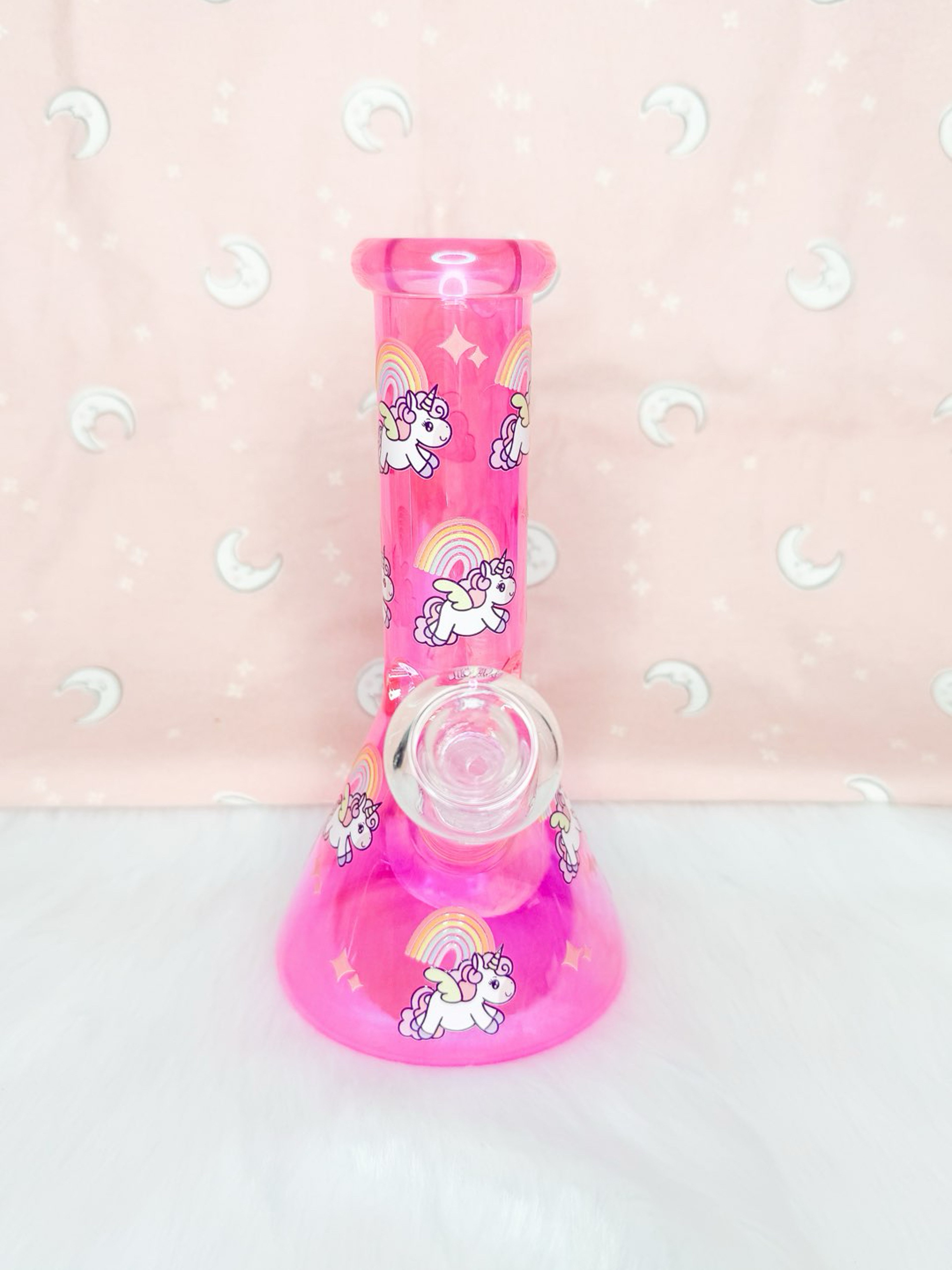 Preview pic of Neon Pink Iridescent Unicorn 8 Inch bong