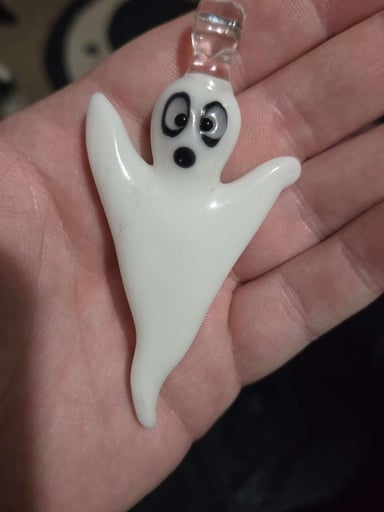 Preview pic of Glow ghost 👻