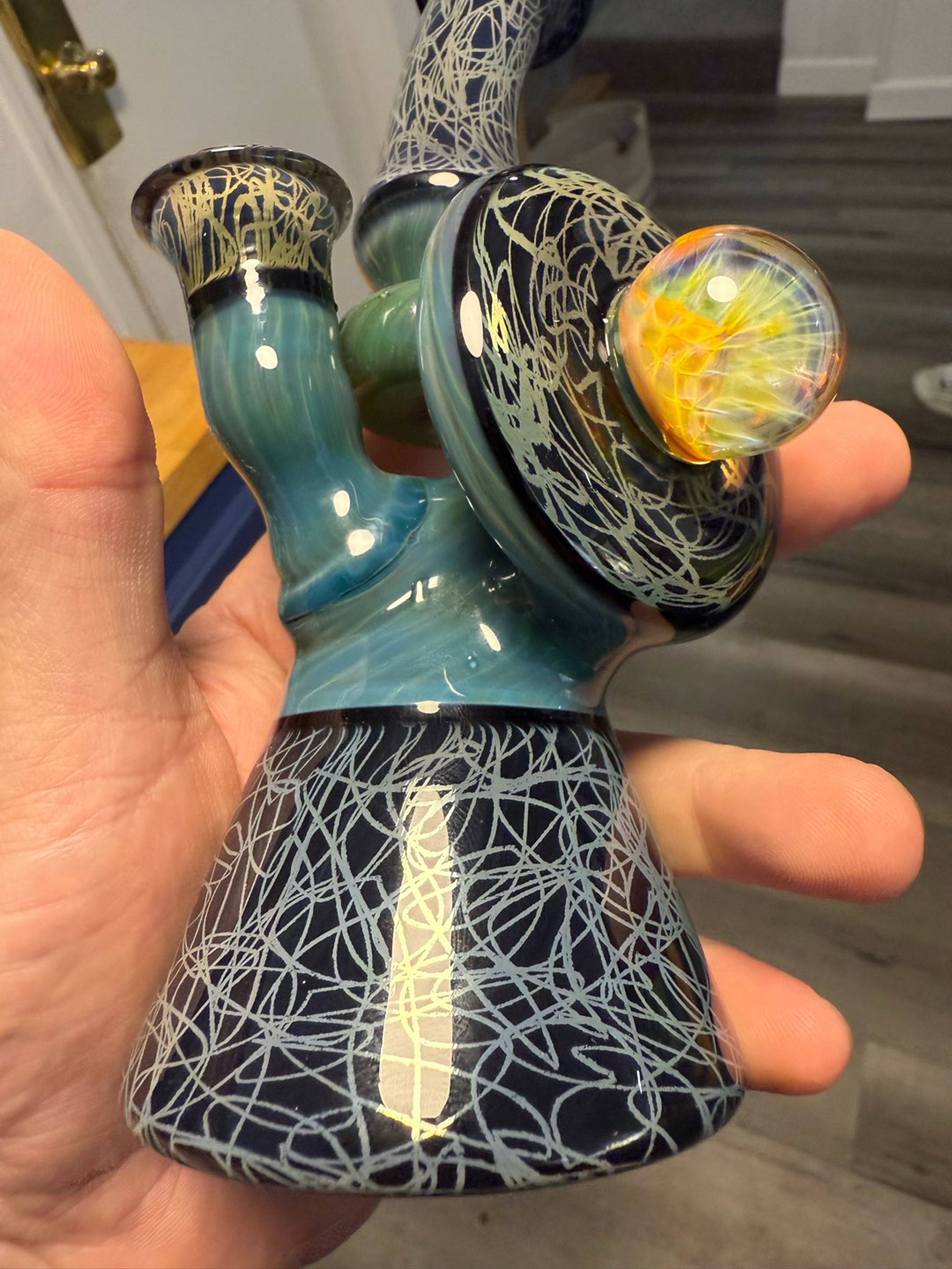 Preview pic of Justin Carter scratch tech tube