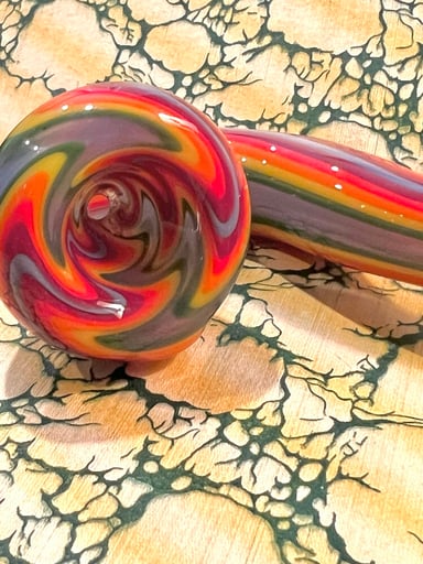 Preview pic of Rainbow Pipe 🌈