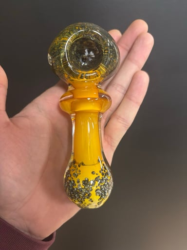 Preview pic of Beautiful heavy dry pipe!