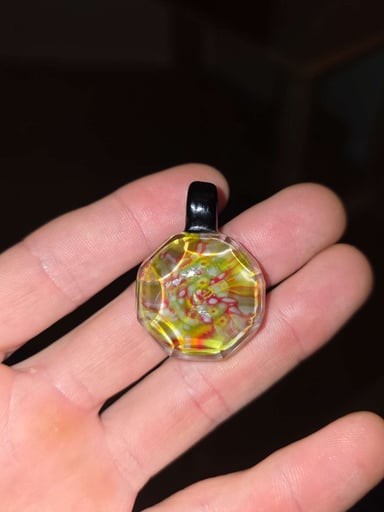 Preview pic of Jfell faceted pendant