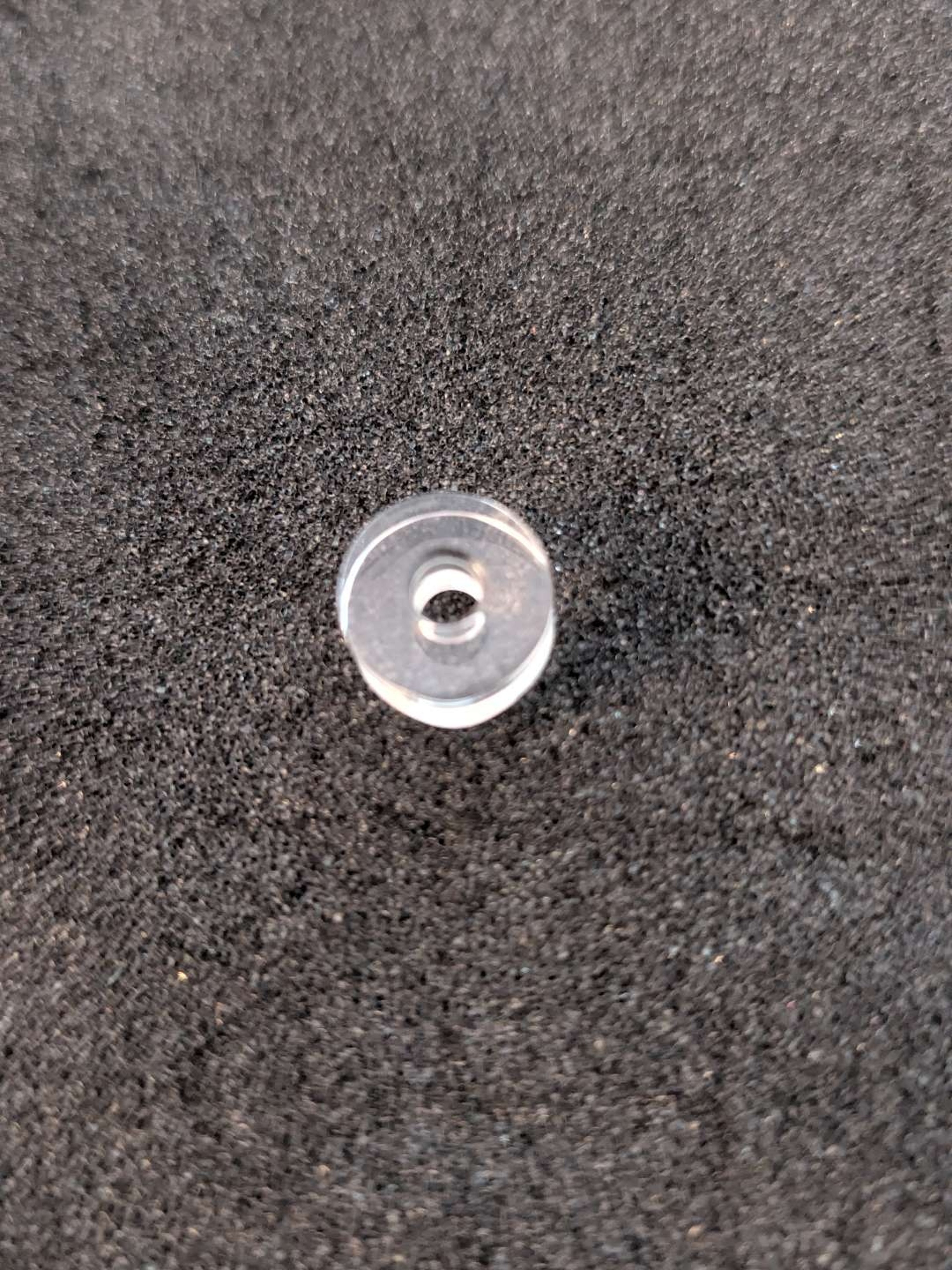 Preview pic of BMG quartz donut uv blue