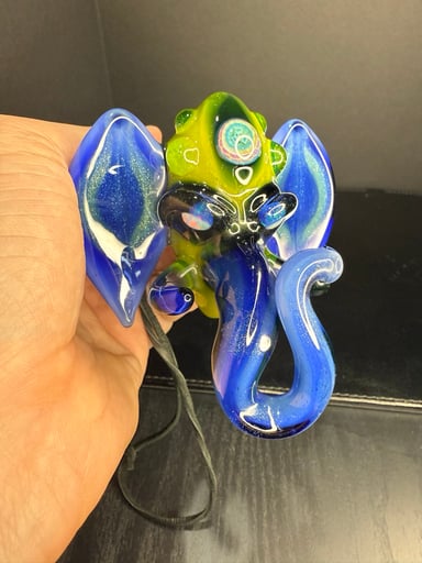 Preview pic of Creep glass Ganesh pendant