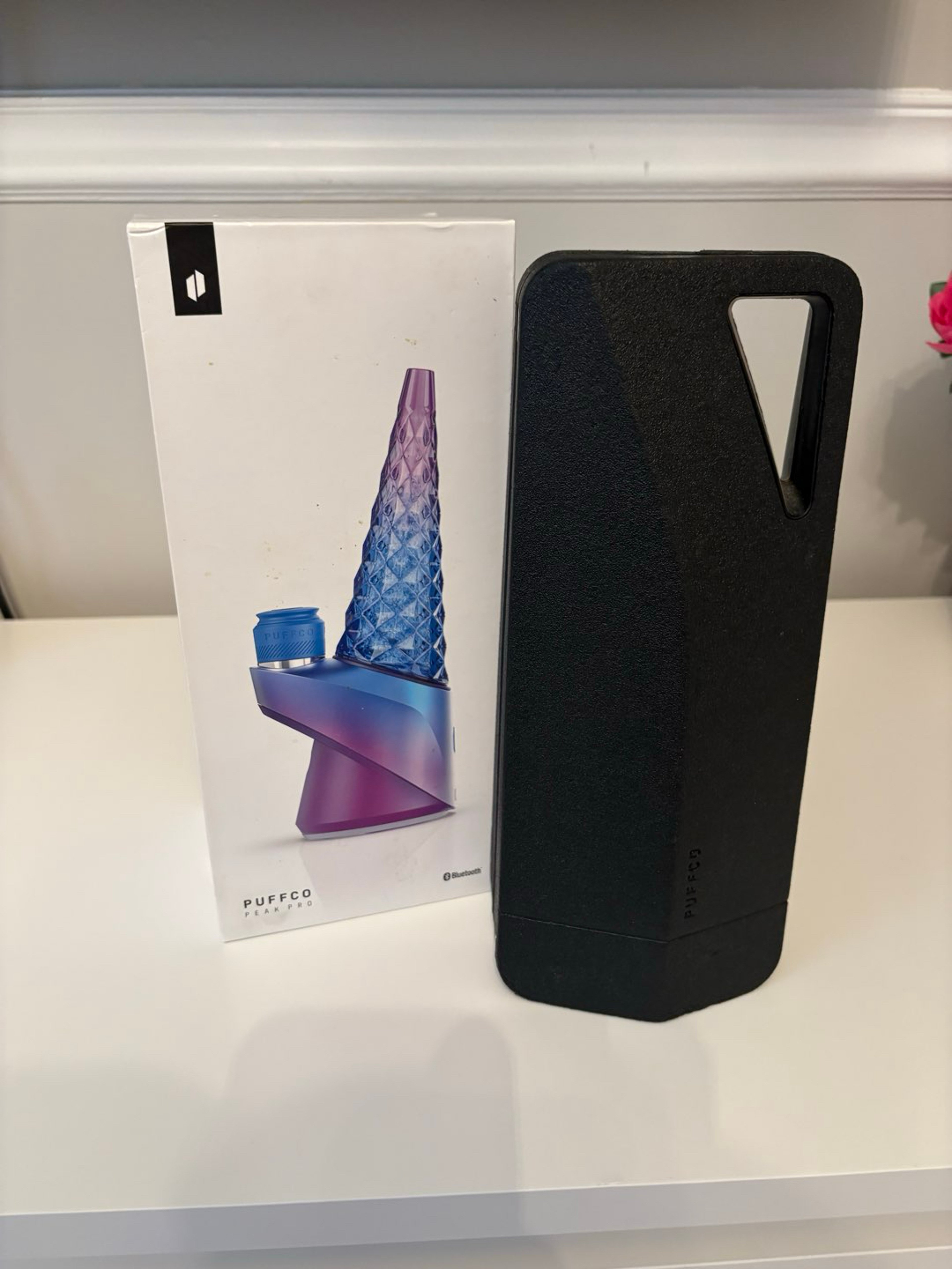 Puffco Peak Pro Indiglow image 0