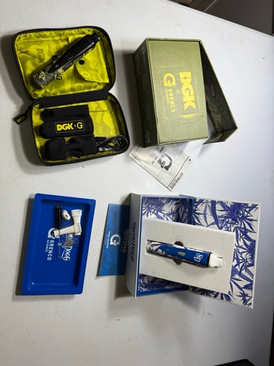 Preview pic of RARE FLOWER VAPES