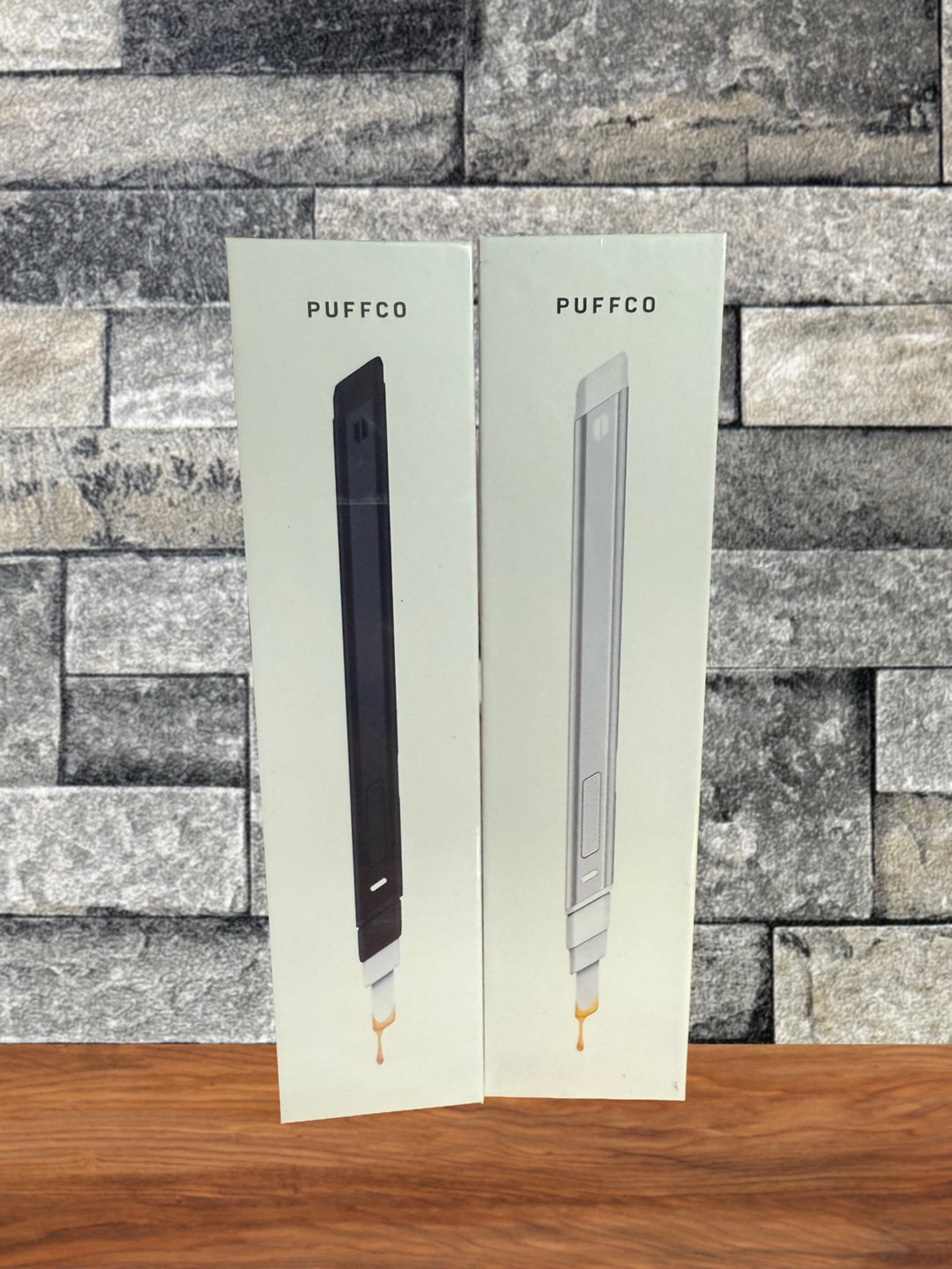 Preview pic of 2 Puffco Hot Knifes Onyx & Pearl