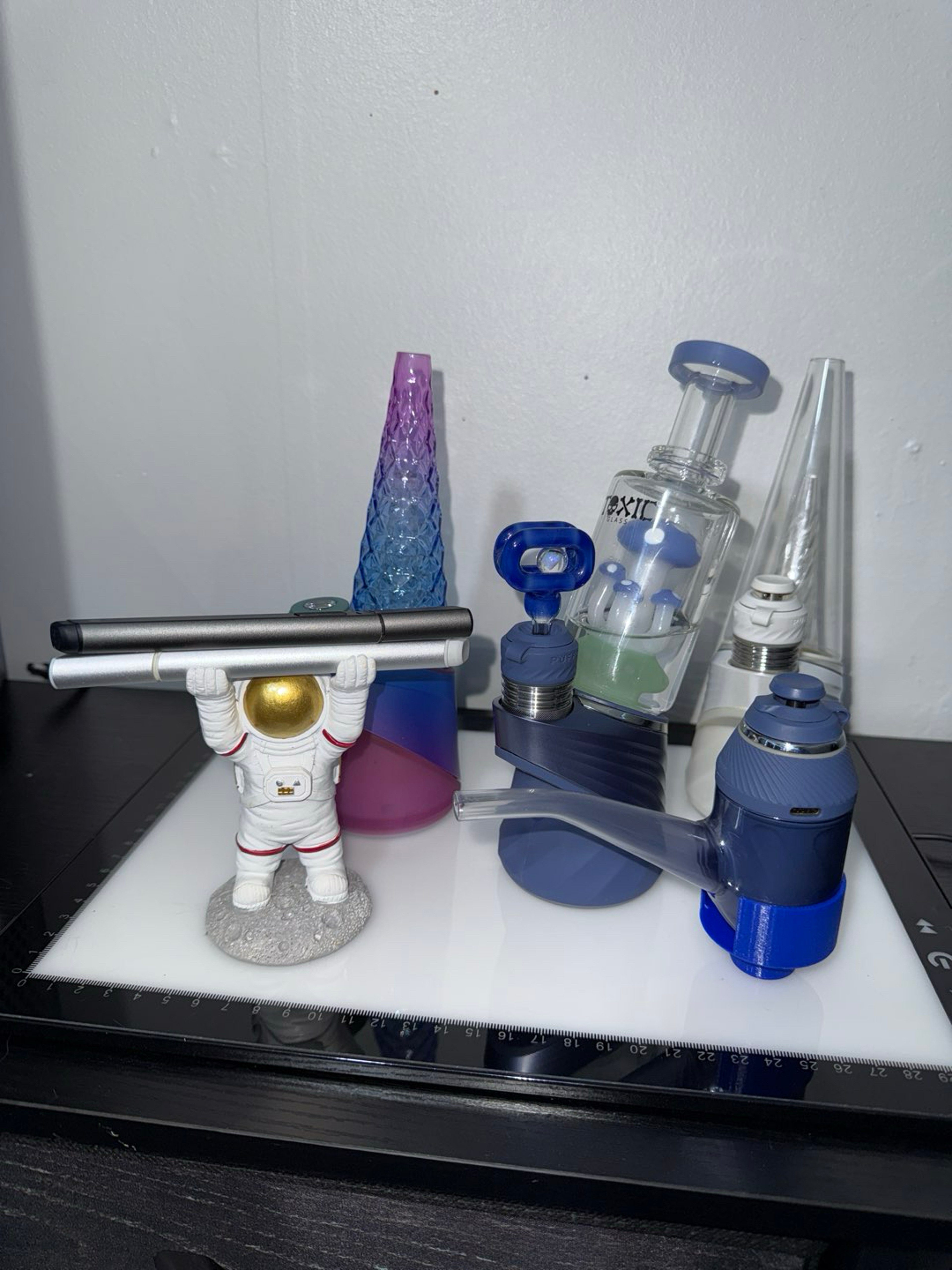 Preview pic of The Puffco Collection