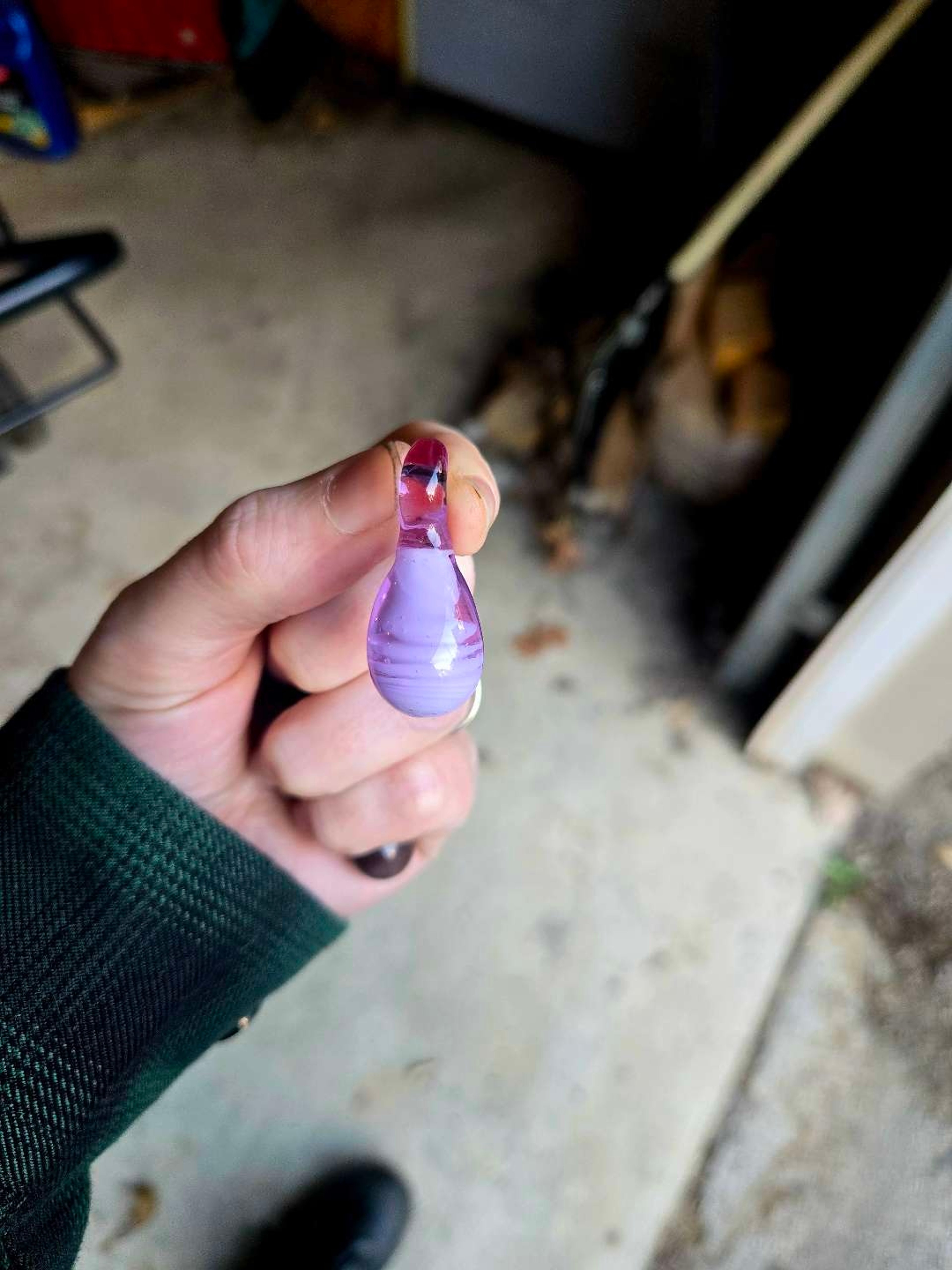 Preview pic of Purple Pendant