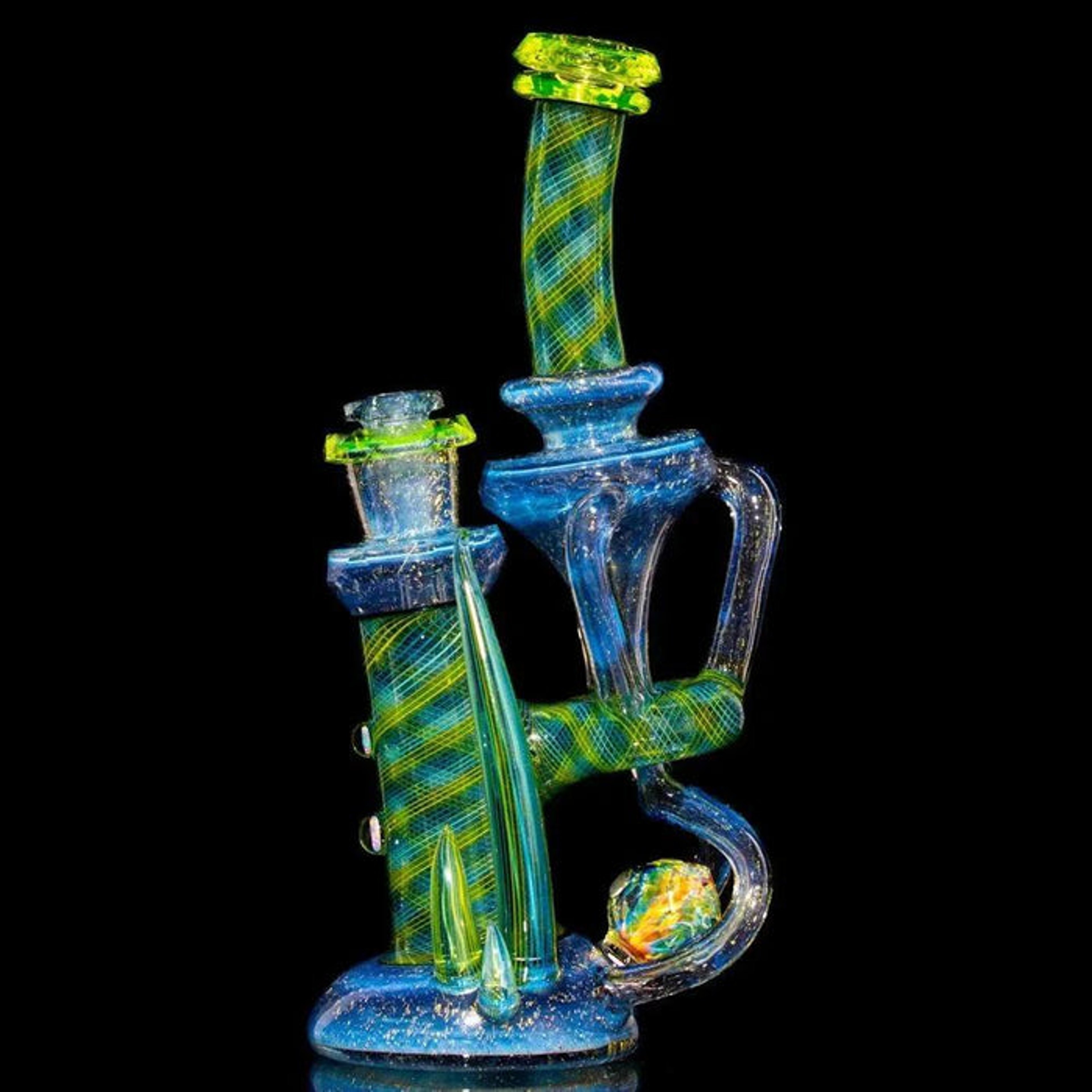 Preview pic of Crux
Glass
-
Dichro
Over
Potion,
Hydro
Electric
&
Illuminati
Fully
Tricked
Out
Rebubbler