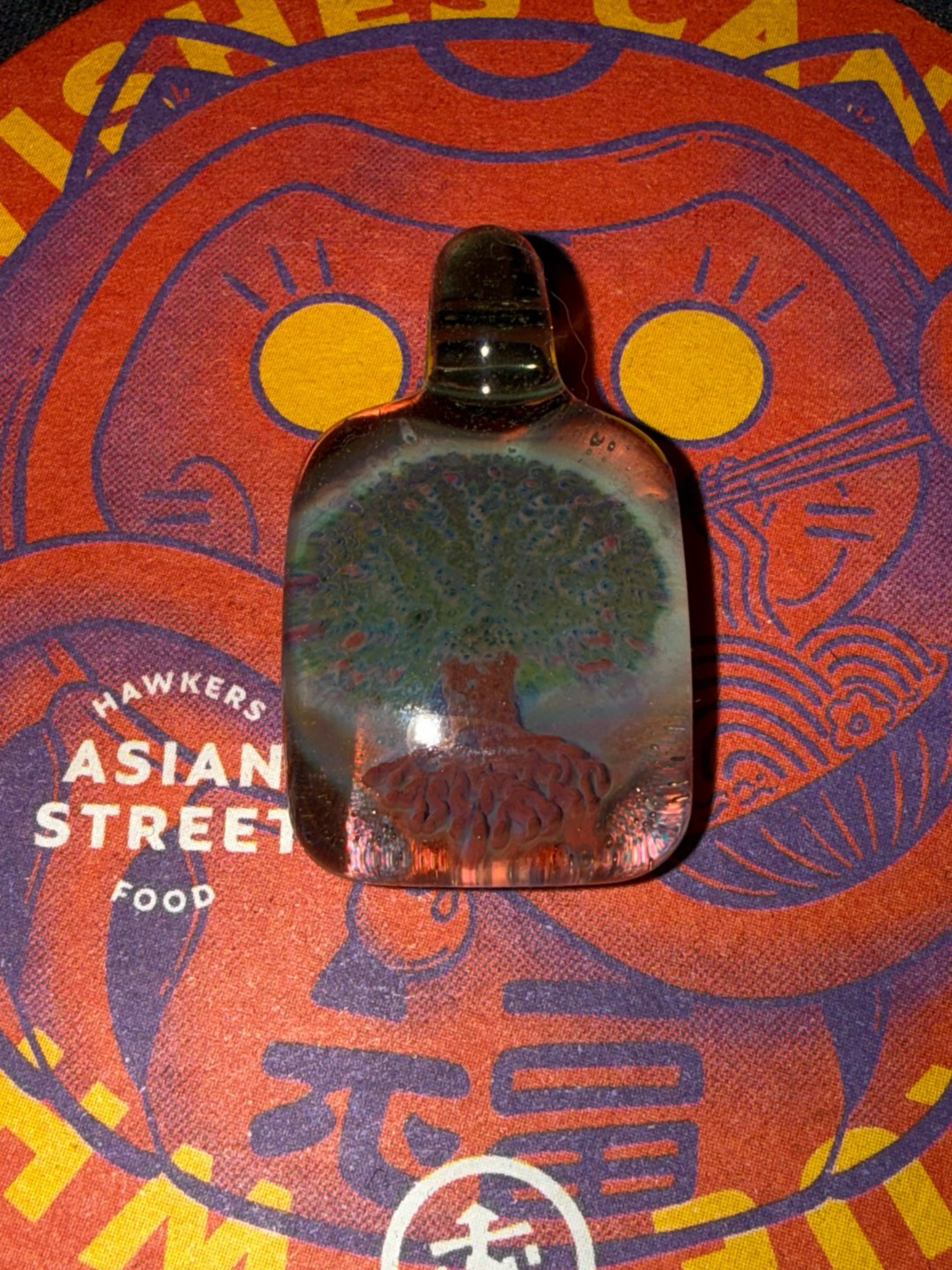 Roe glass tree pendant image 0