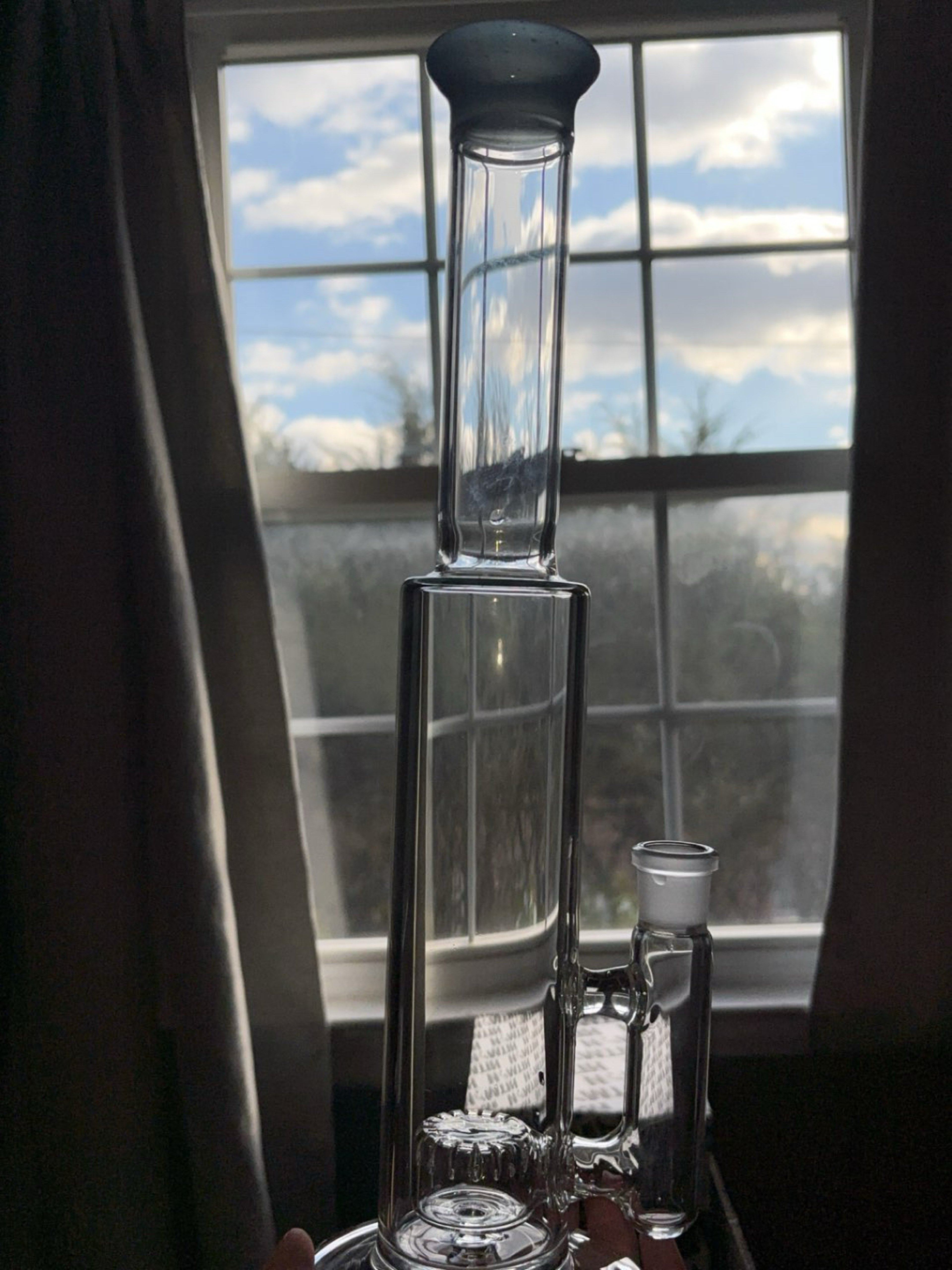 IV glass puck image 0