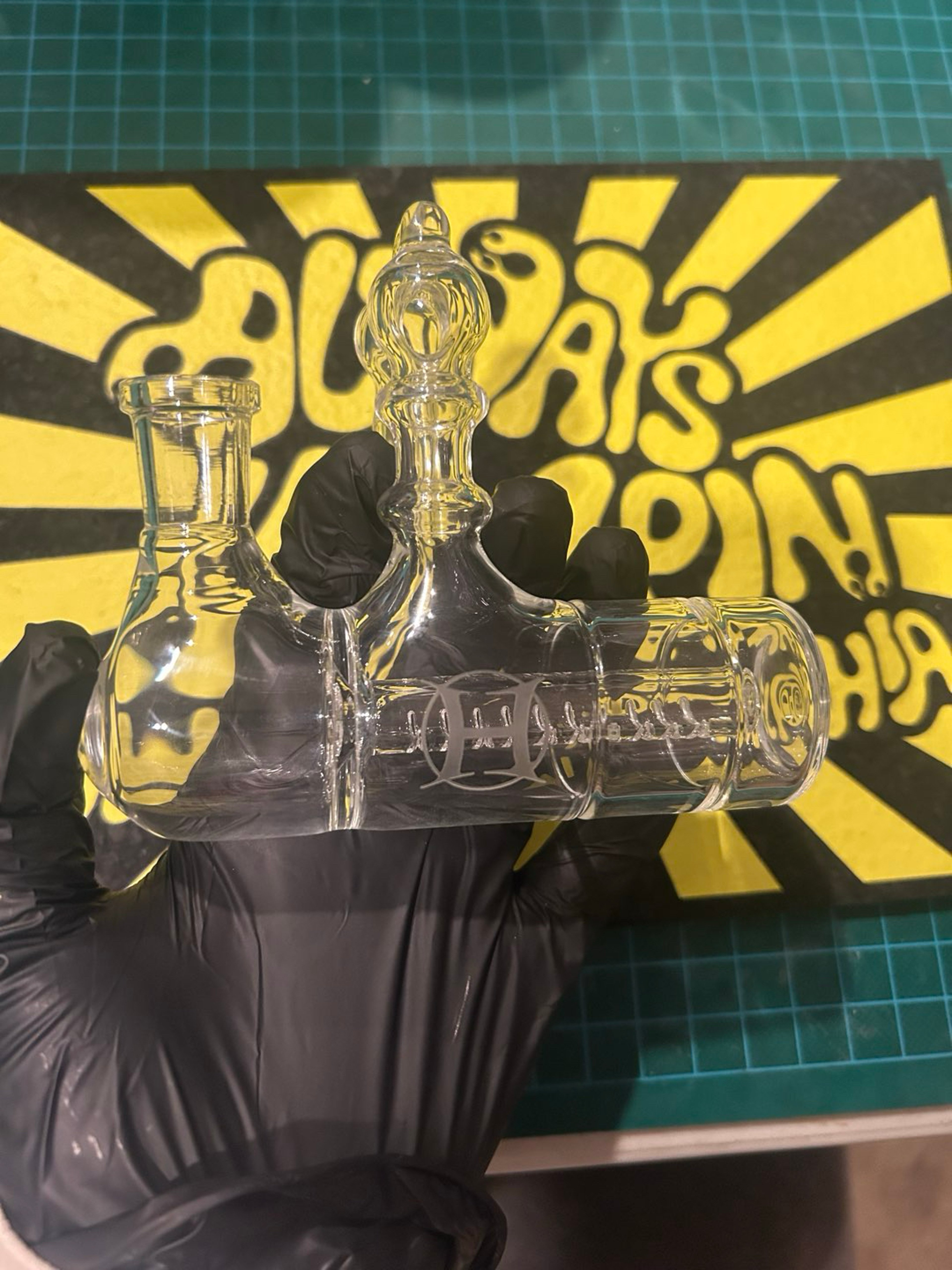 Preview pic of Huffy Glass Inline Ash Catcher