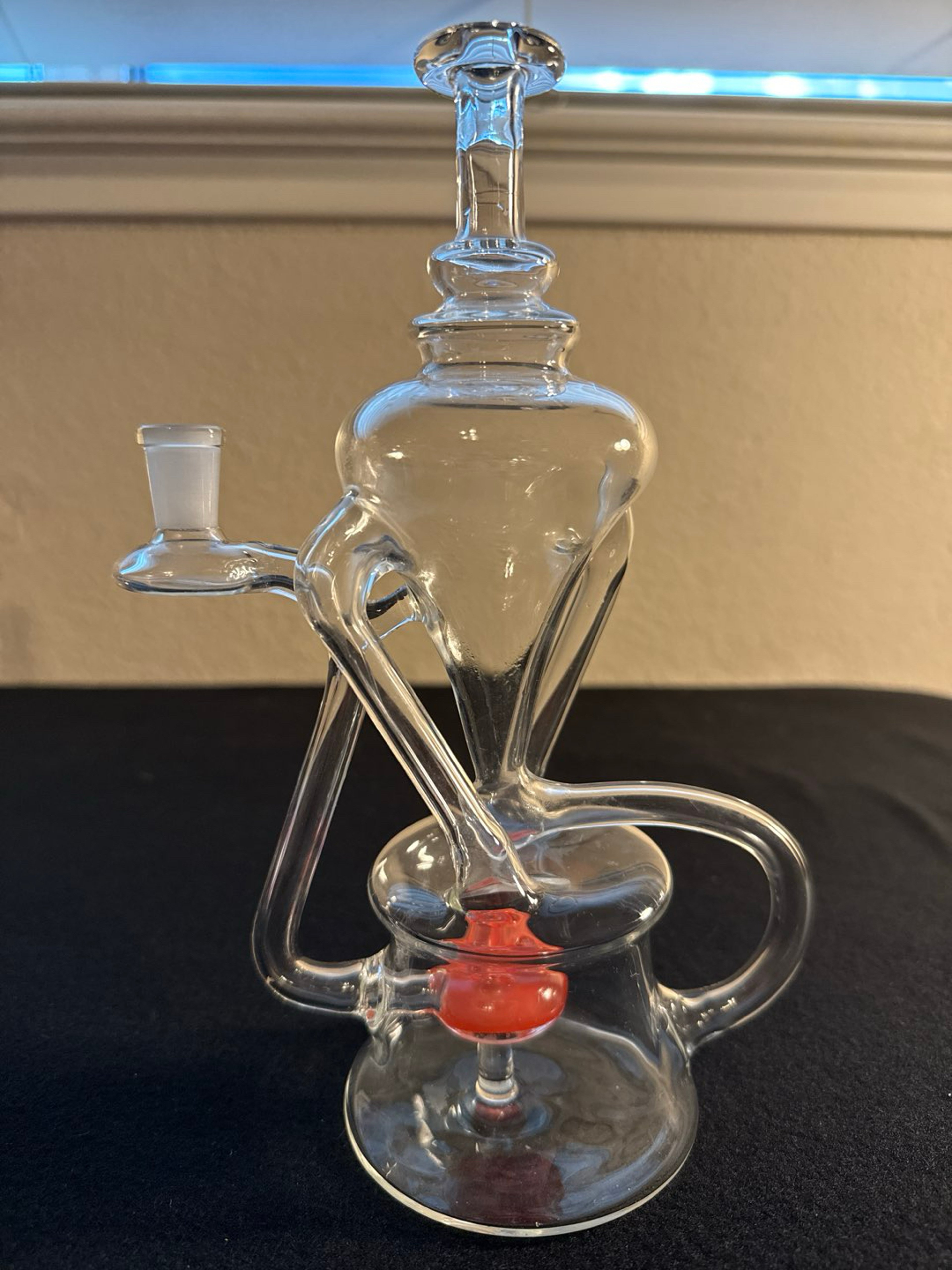 Preview pic of Benny No Knuckles Recycler 3 hole mushroom perc