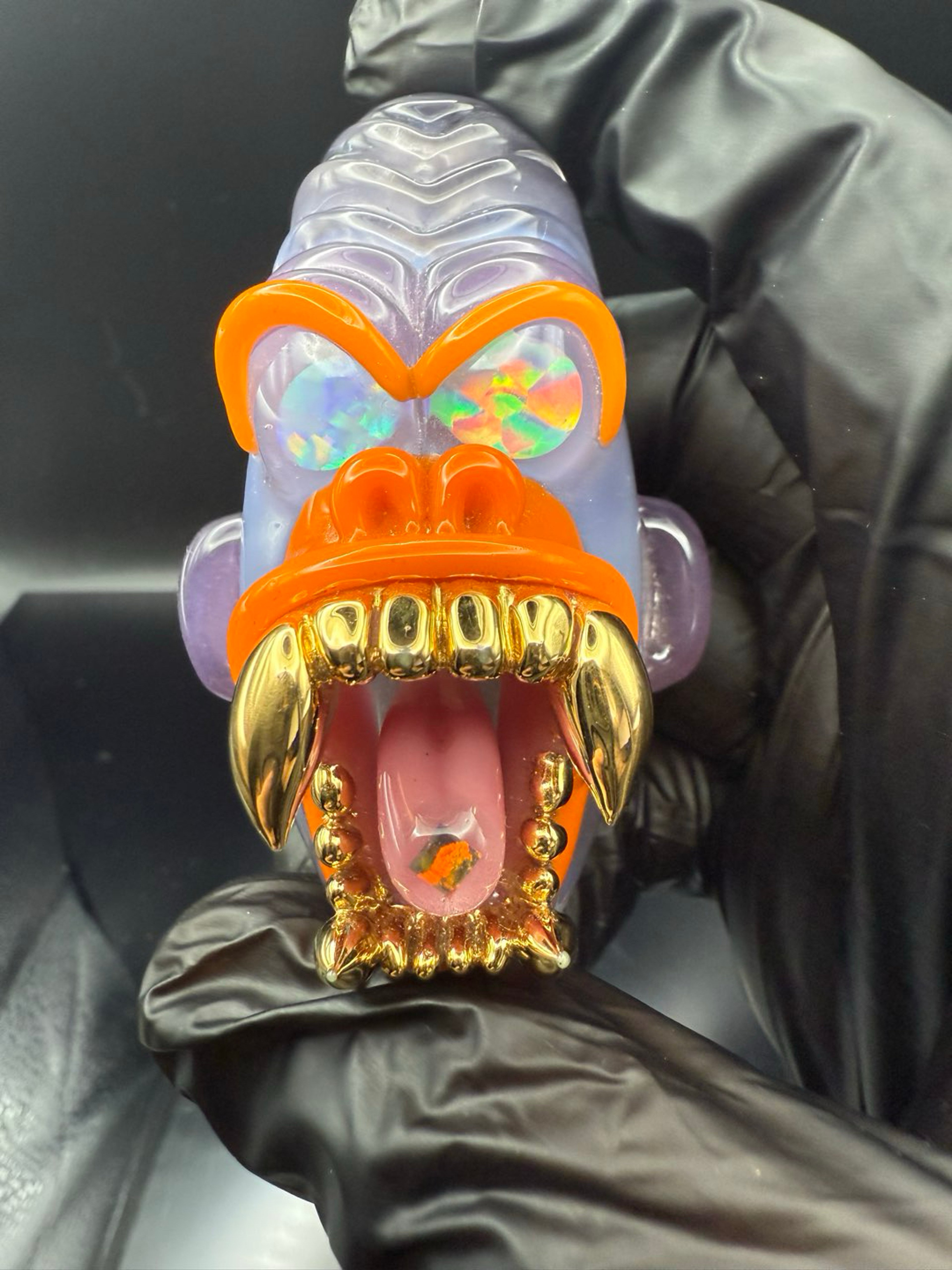 Preview pic of Flawless 2018 Gold Grill Killa Gorilla