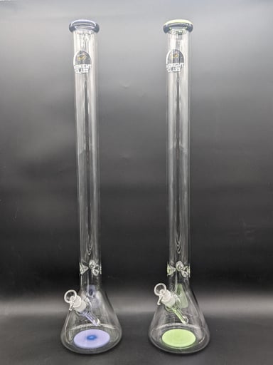 Preview pic of 27” Midnight Glass 5mm Beaker Bong