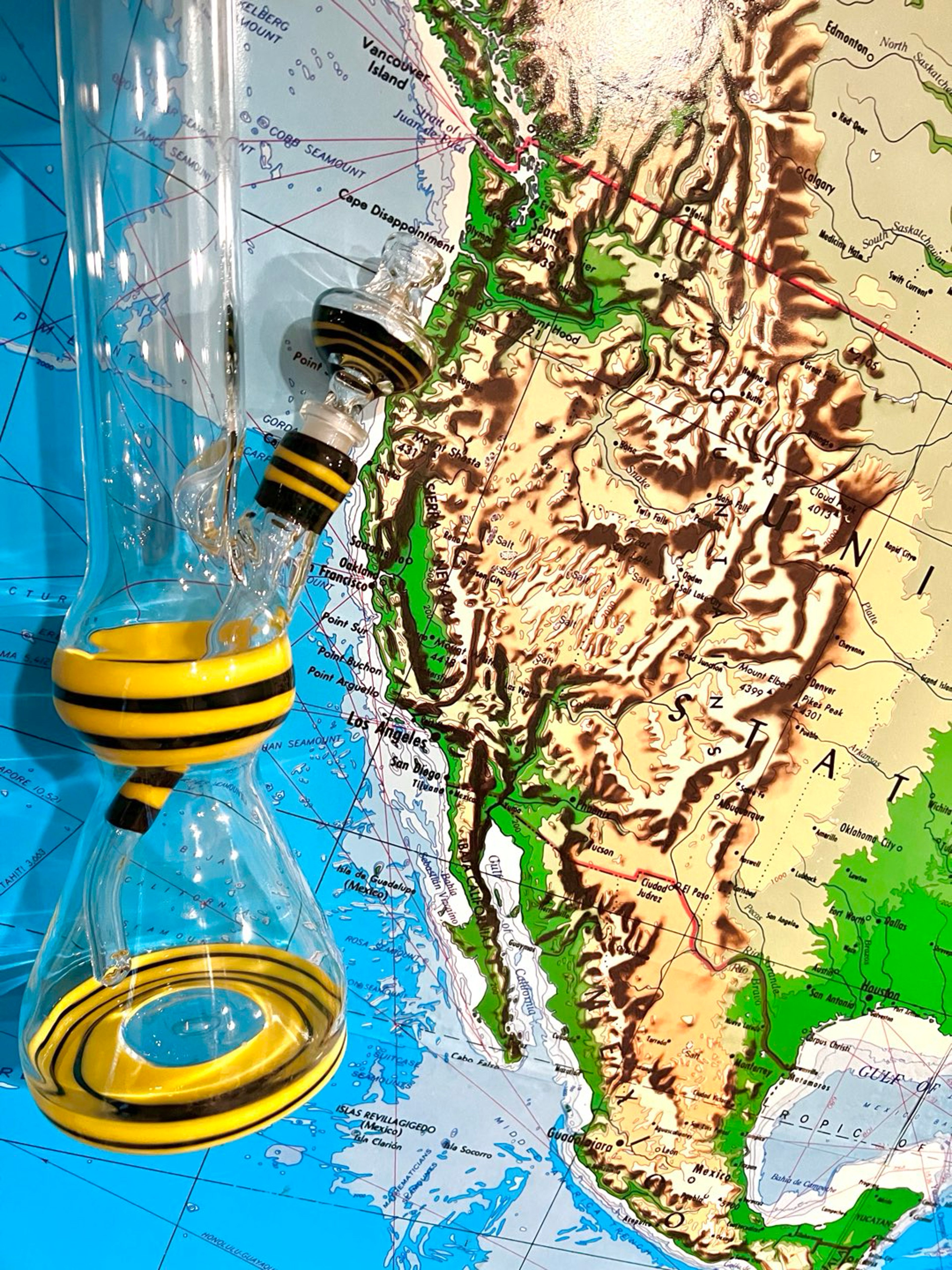 🆕  Heady Beaker 🐝 image 0