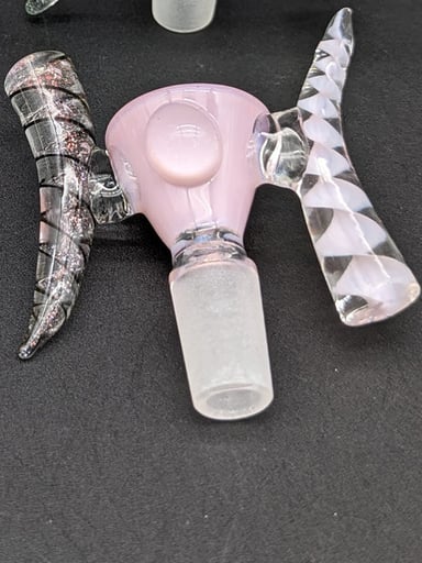 Preview pic of DUAL HORN WORKED 14MM SLIDE