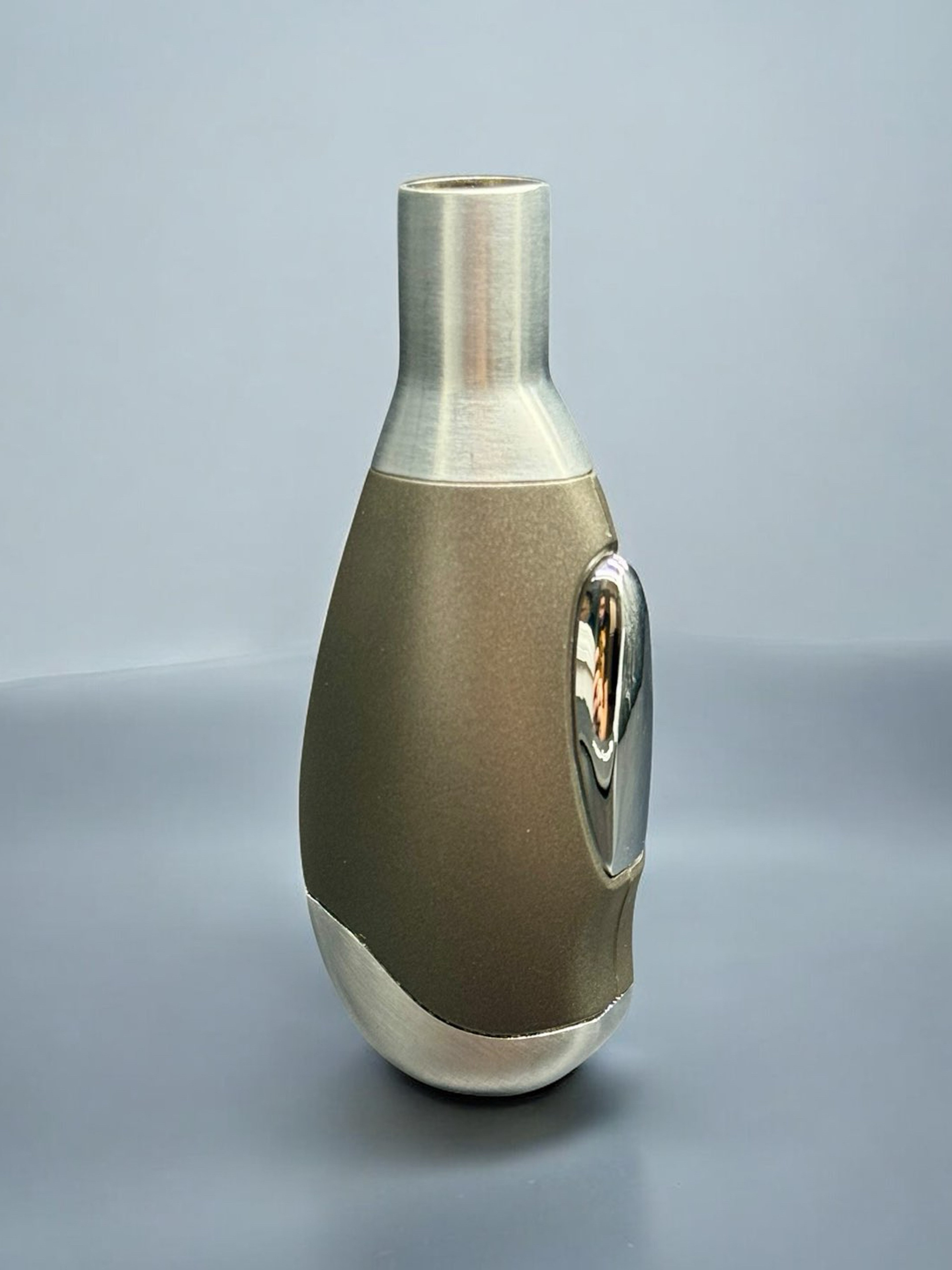 Scorch Torch 61312-C – Champagne Single Flame Lighter (4”) – Metal & Soft-Touch Body image 0