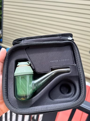 Preview pic of Puffco Proxy Flourish