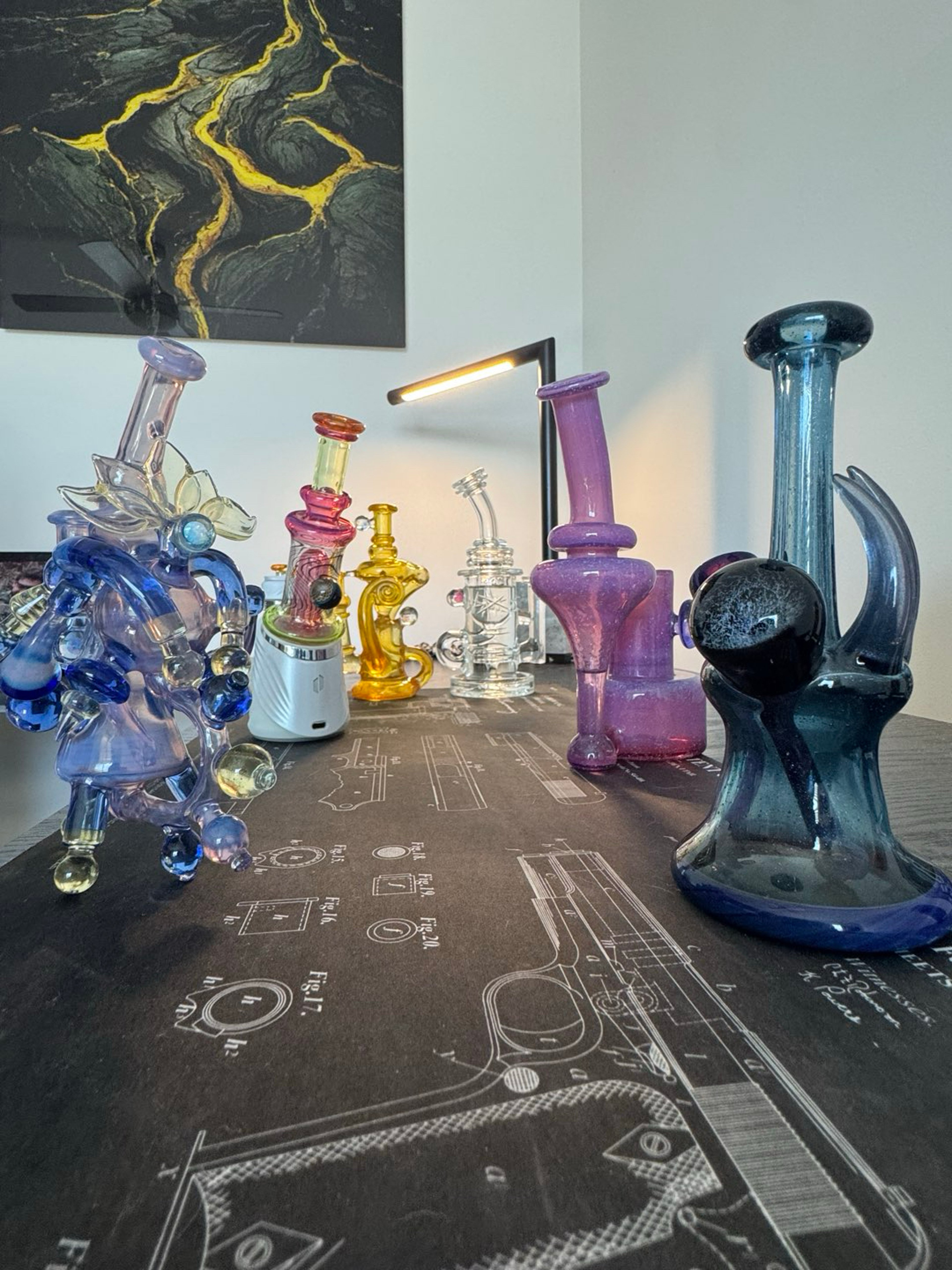 Preview pic of Santa is in town🎄