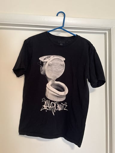 Preview pic of Whoopzip “I like butts” Large t-shirt