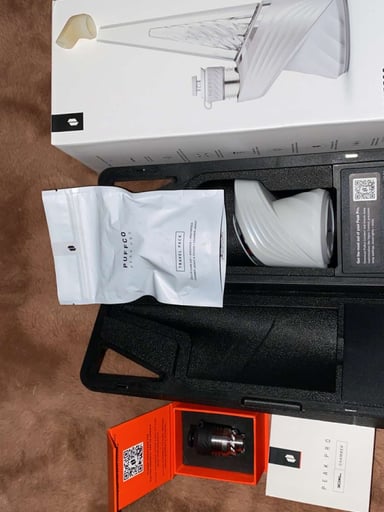 Preview pic of Puffco Peak Pro Pearl