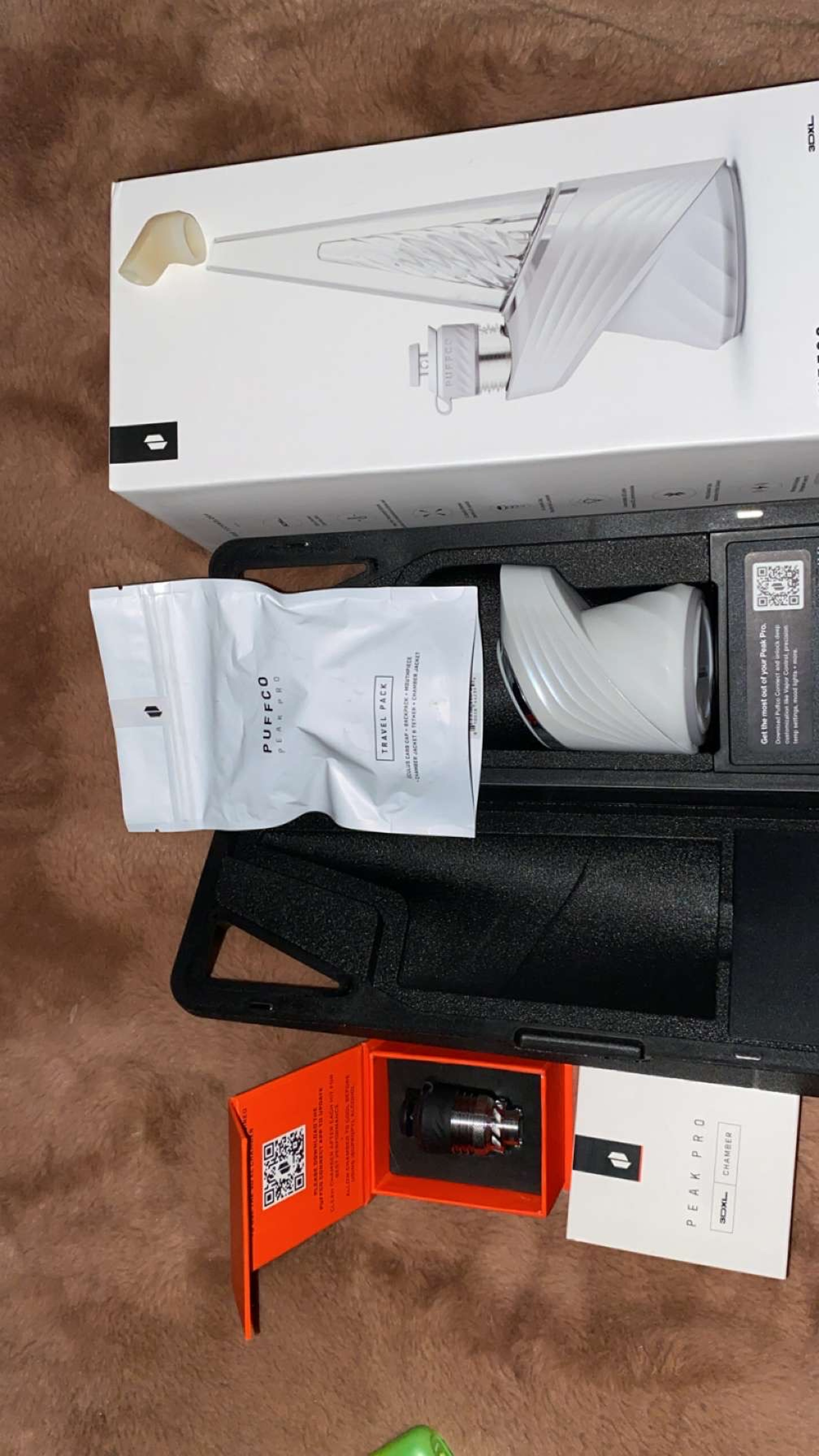 Puffco Peak Pro Pearl image 0