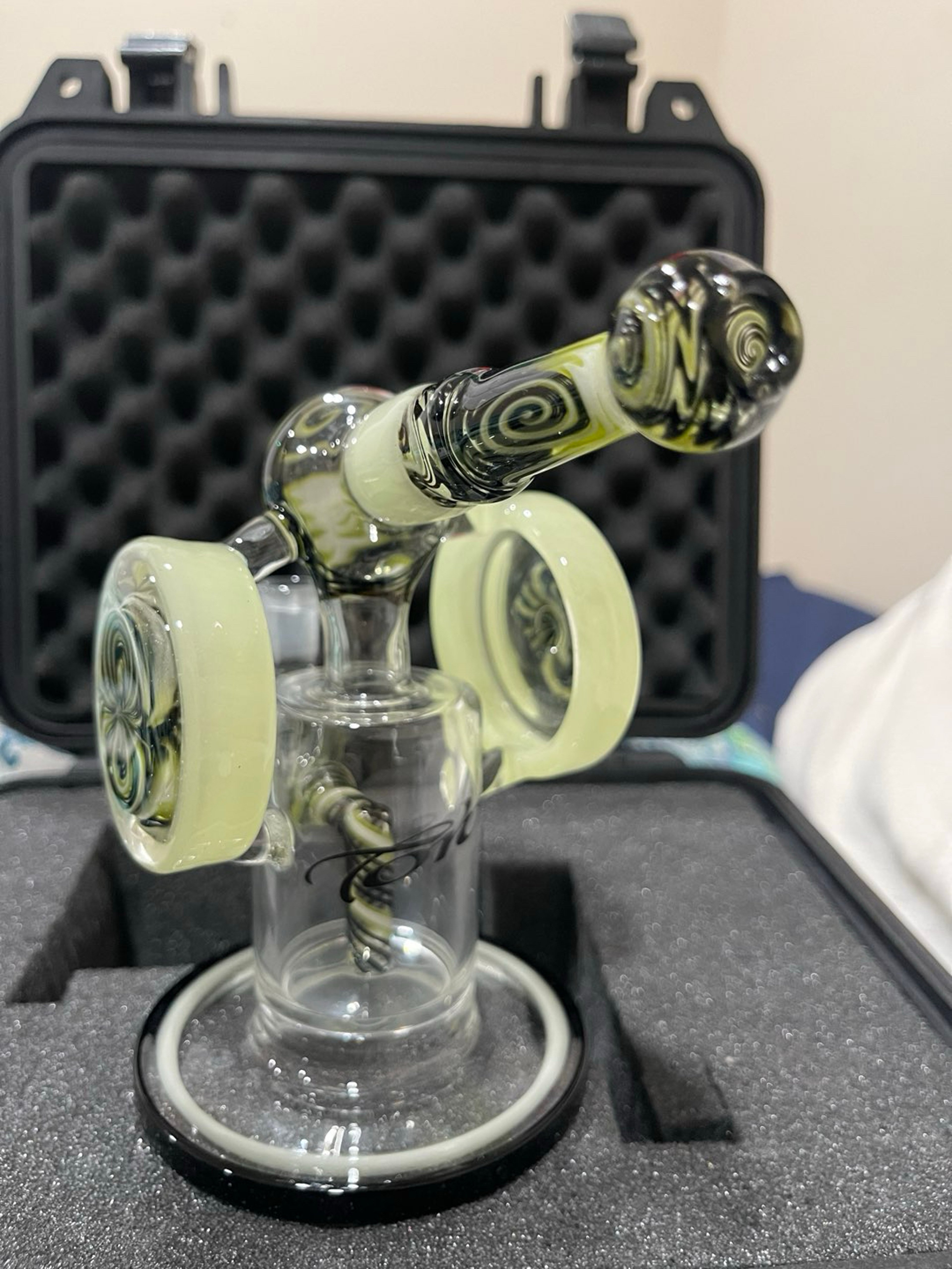 JP Toro Macroon image 0