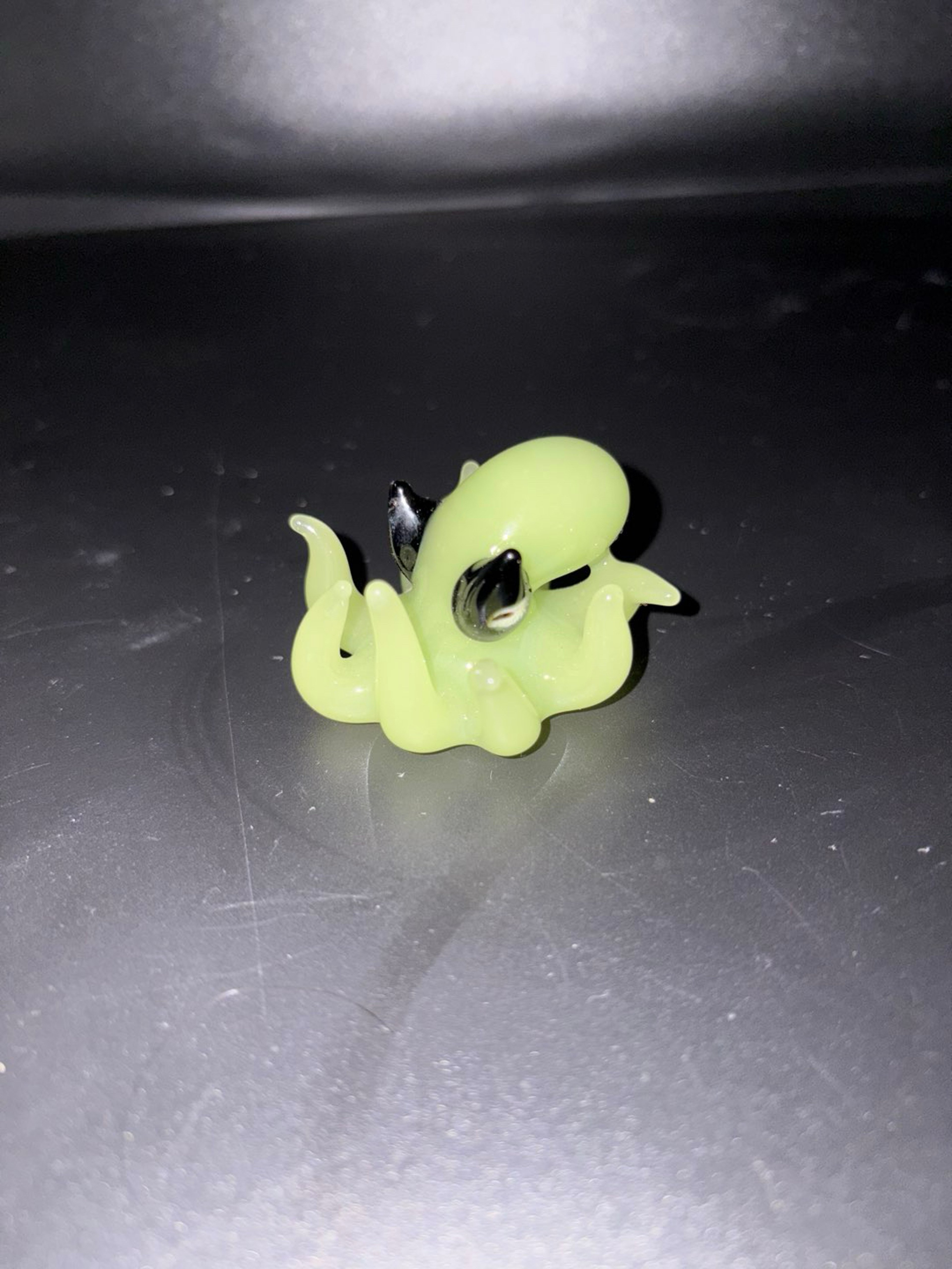 Preview pic of Octopus pendy