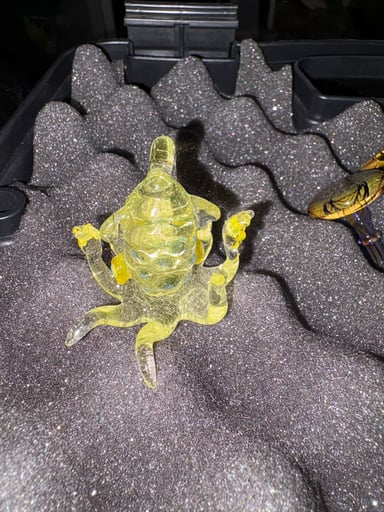 Preview pic of Squid pendant