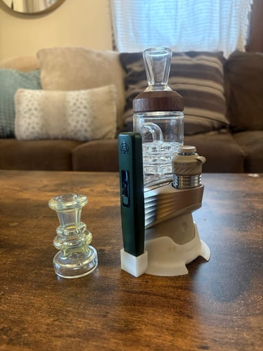 Preview pic of Puffco Peak Pro V2 with Glass & Hot Knife