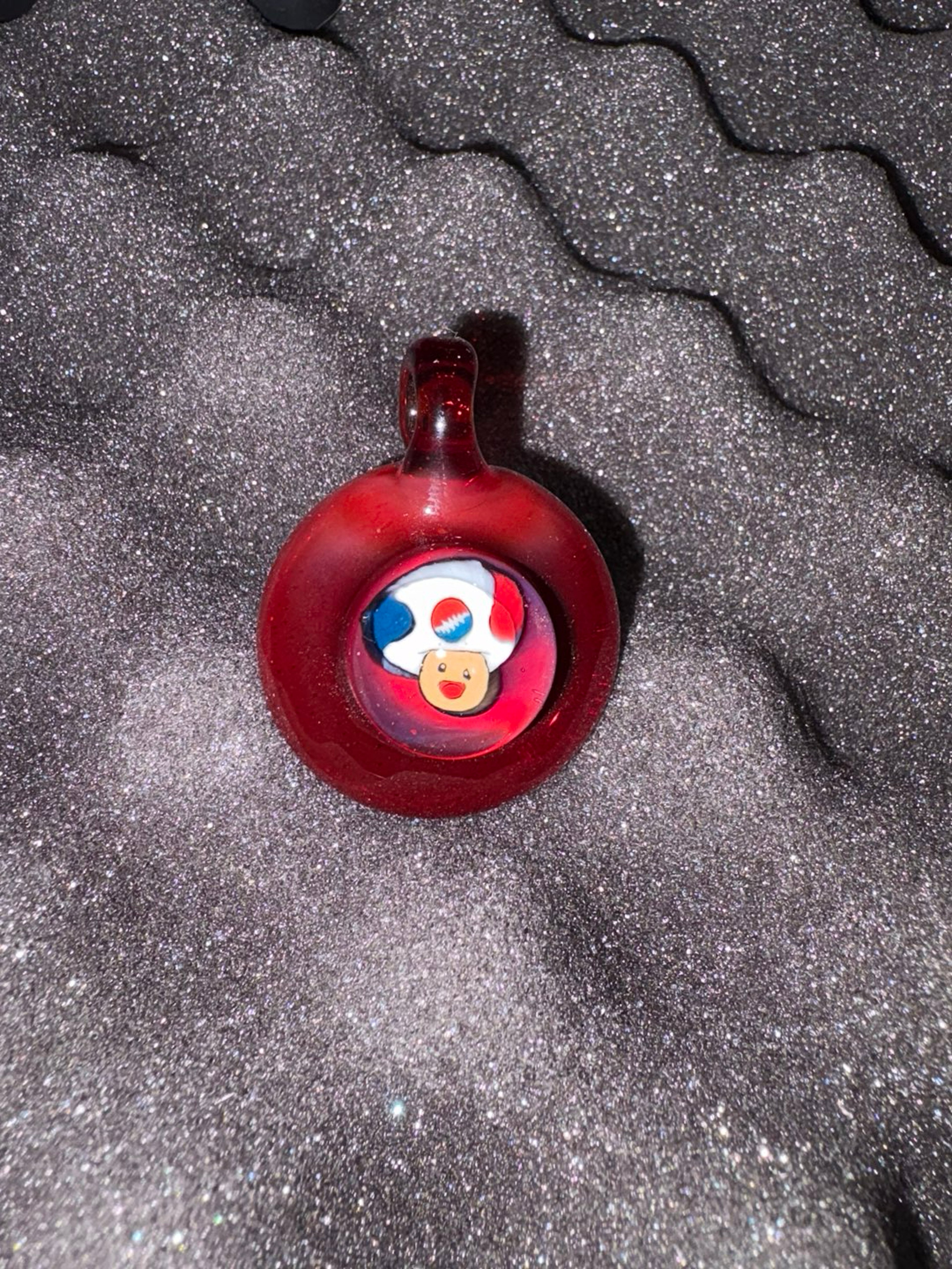 Toadstool pendy image 0